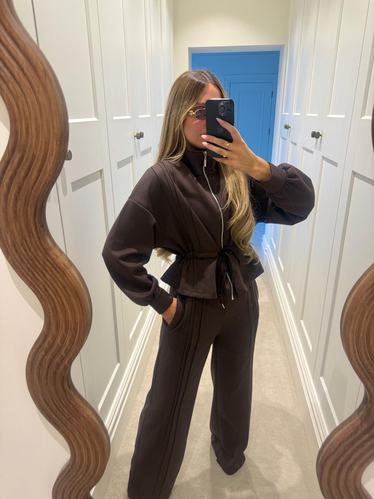 Pull in longe set - chocolate