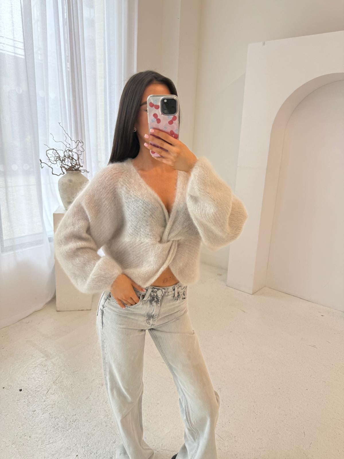 Knit tie over jumper - cream