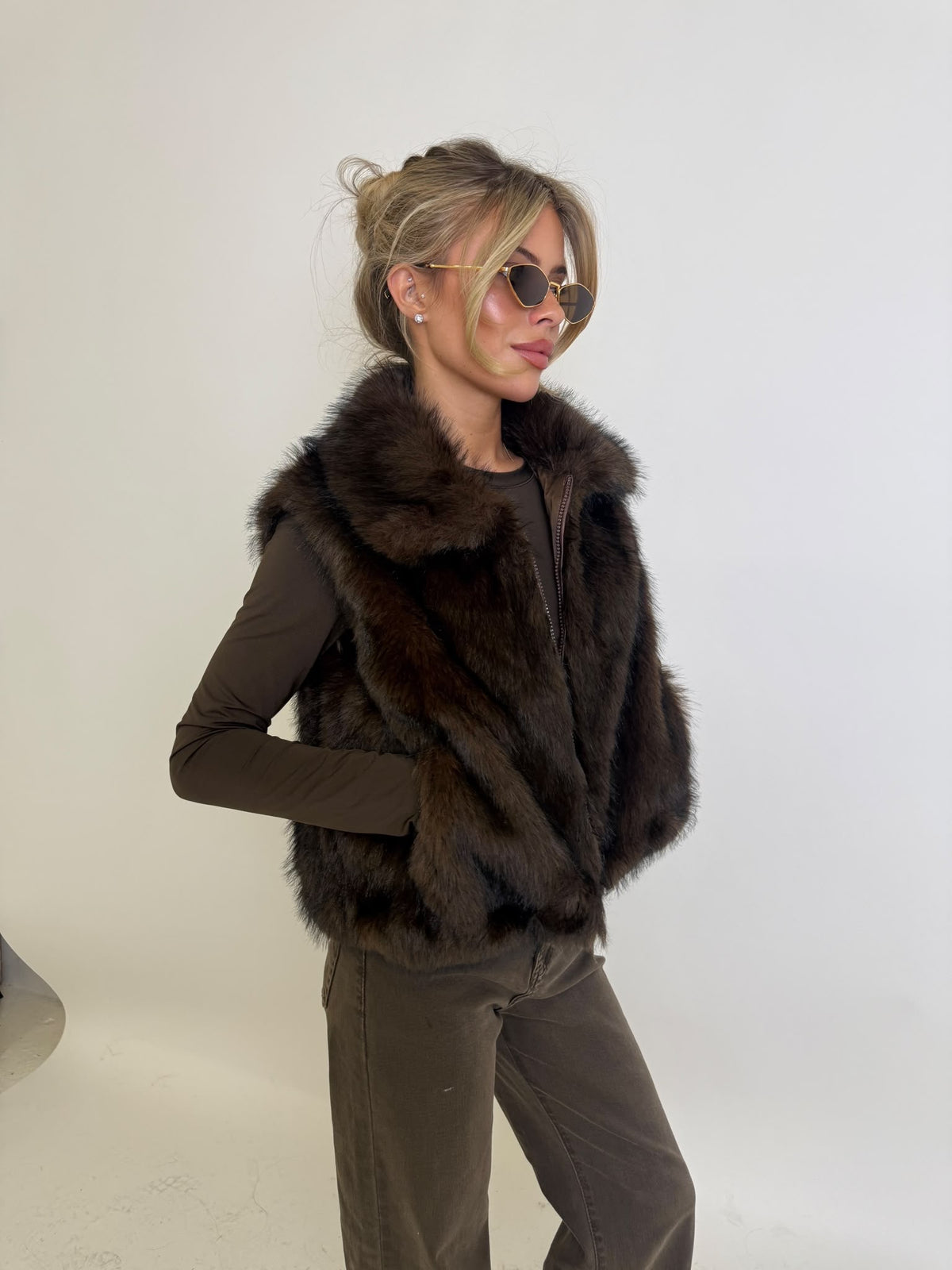 Faux fur gilet - brown