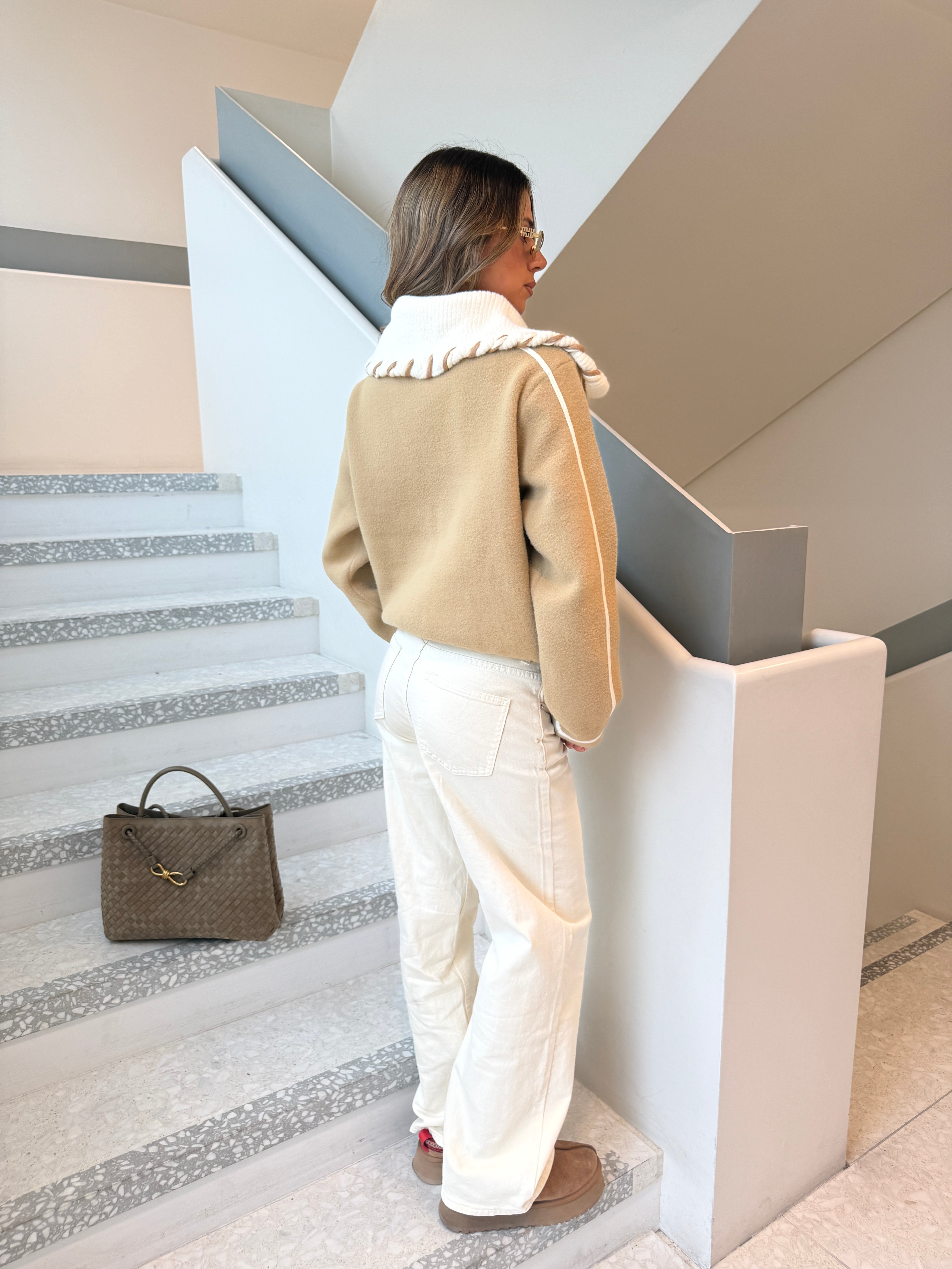 Knit hood jacket with camel