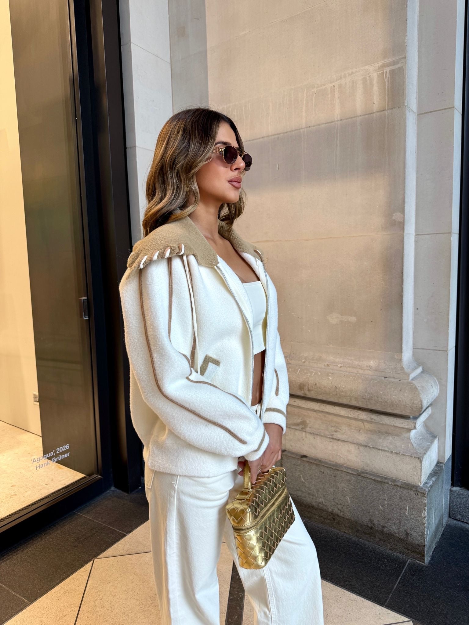 Knit hood jacket with beige