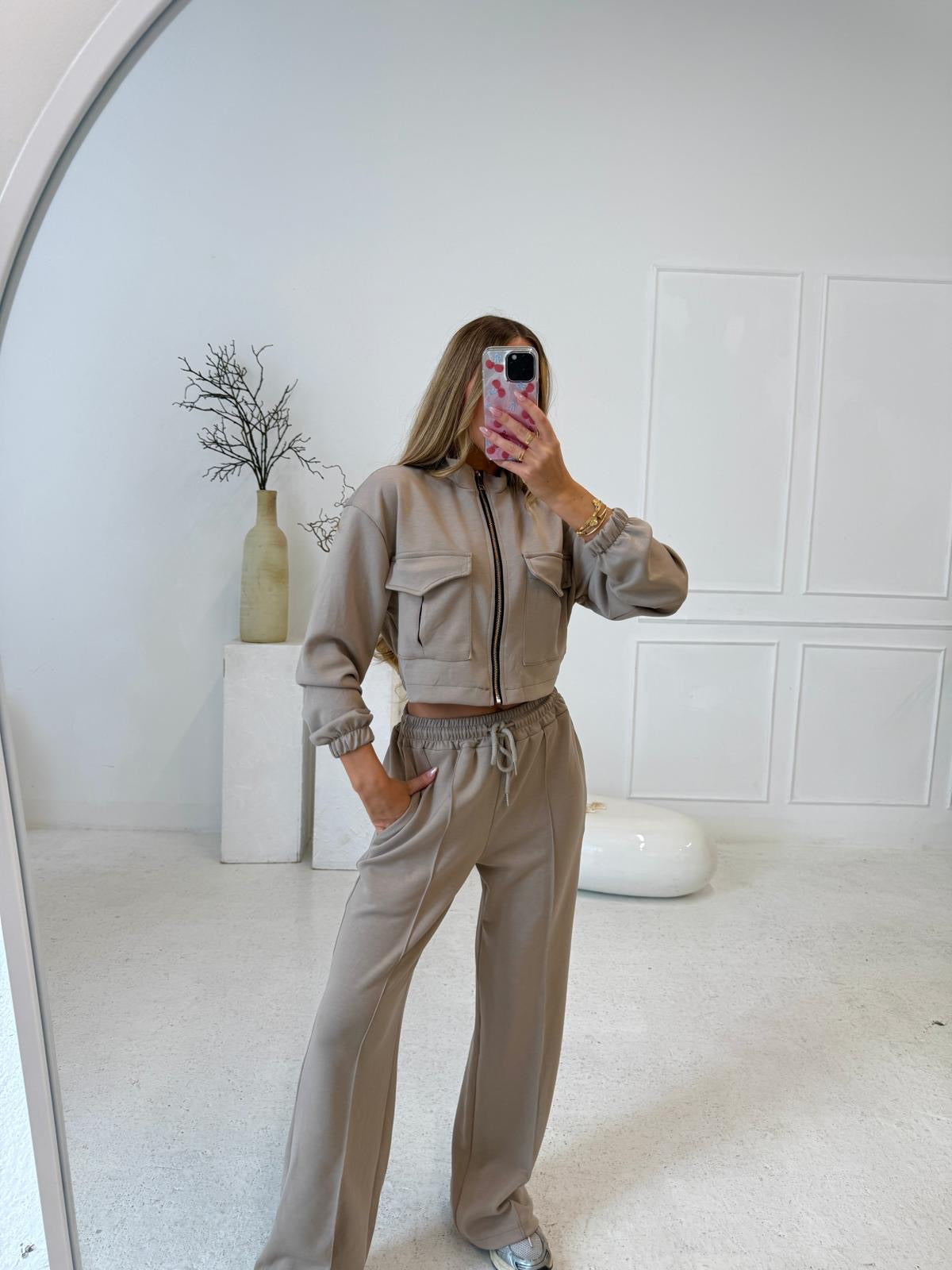 Gold zip pocket tracksuit - taupe