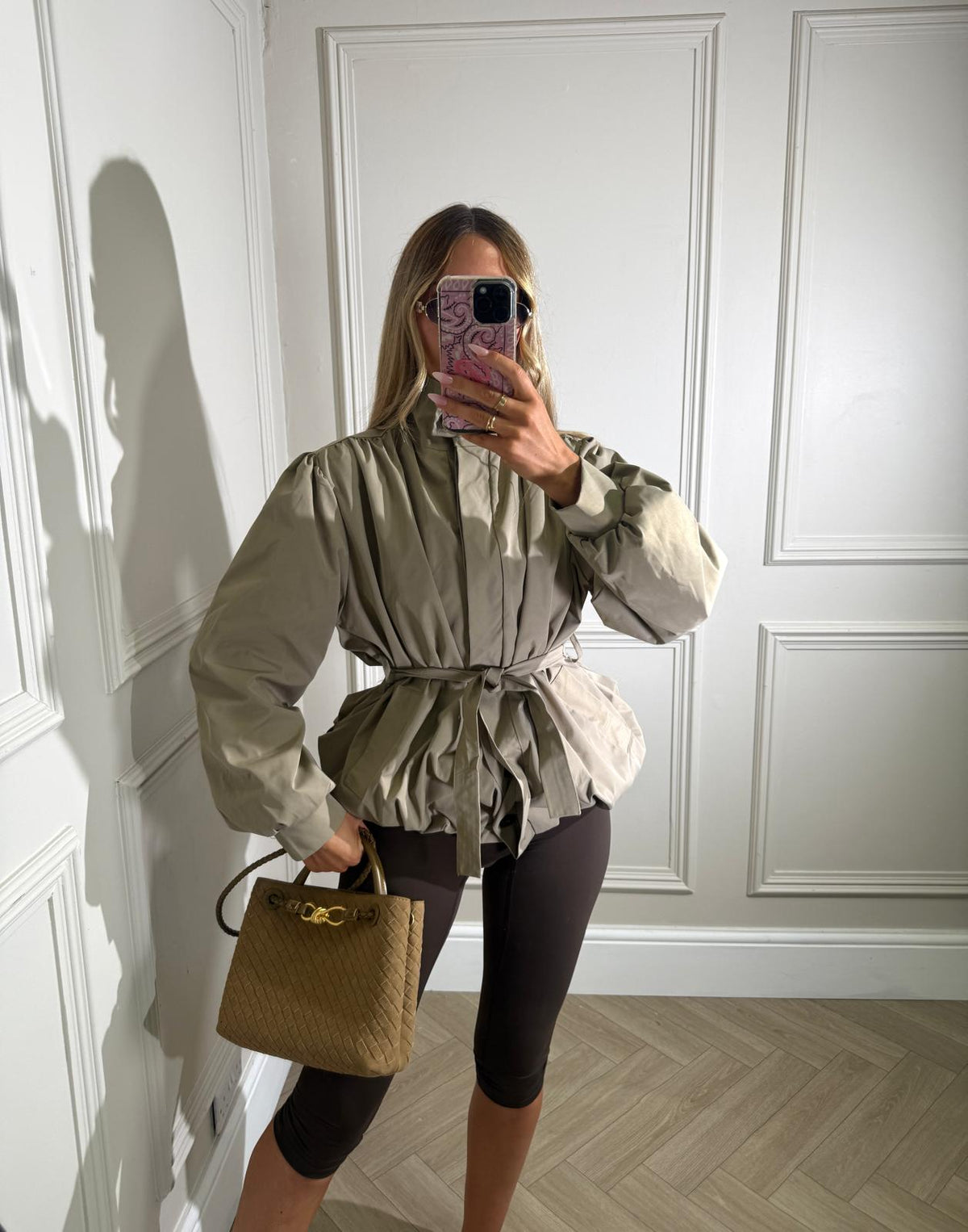 Belt trench jacket - beige