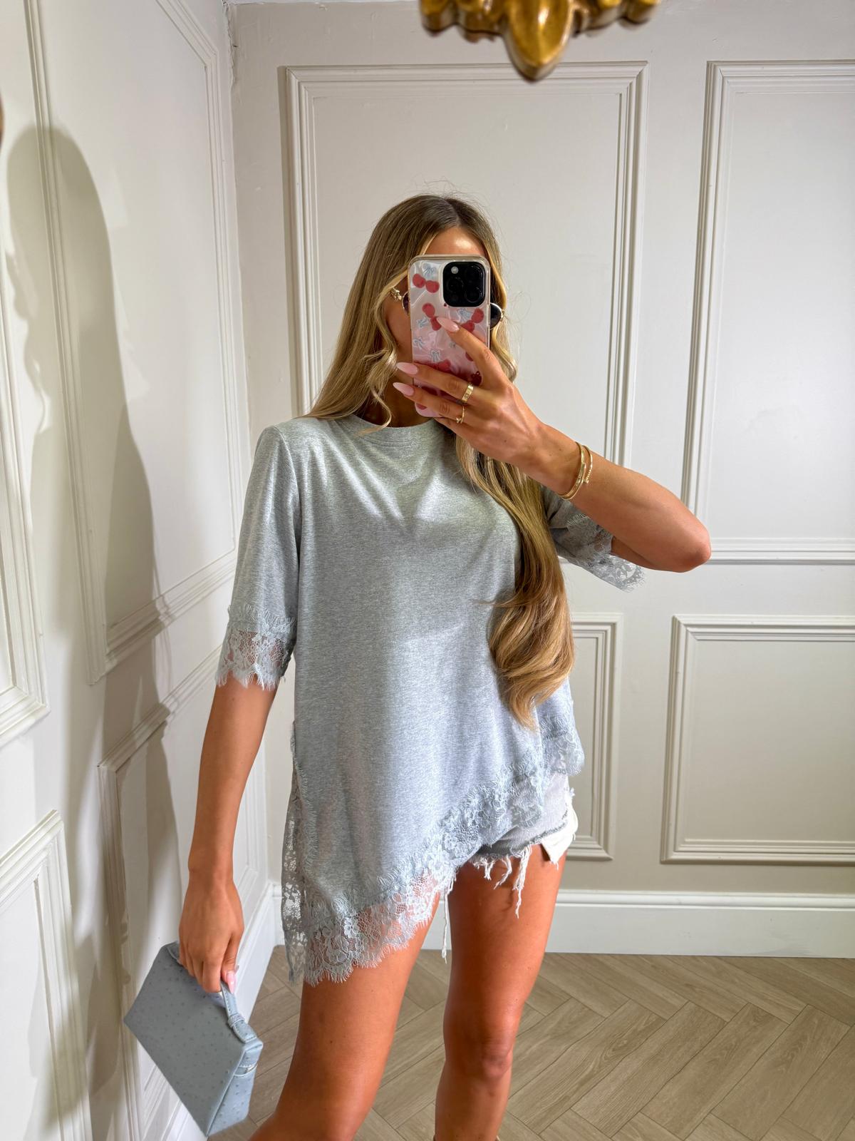 Lace asymmetric Tshirt - grey