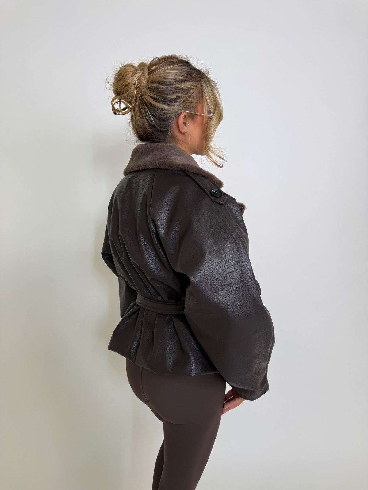 Faux leather with fur jacket - chocolate