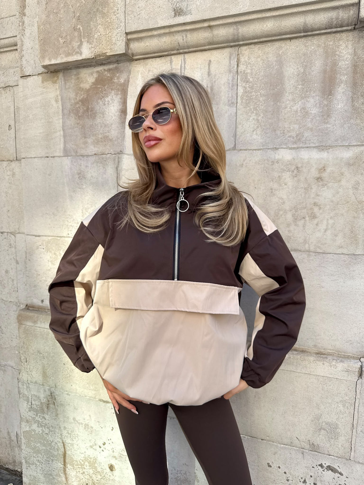 Quarter zip windbreaker - brown