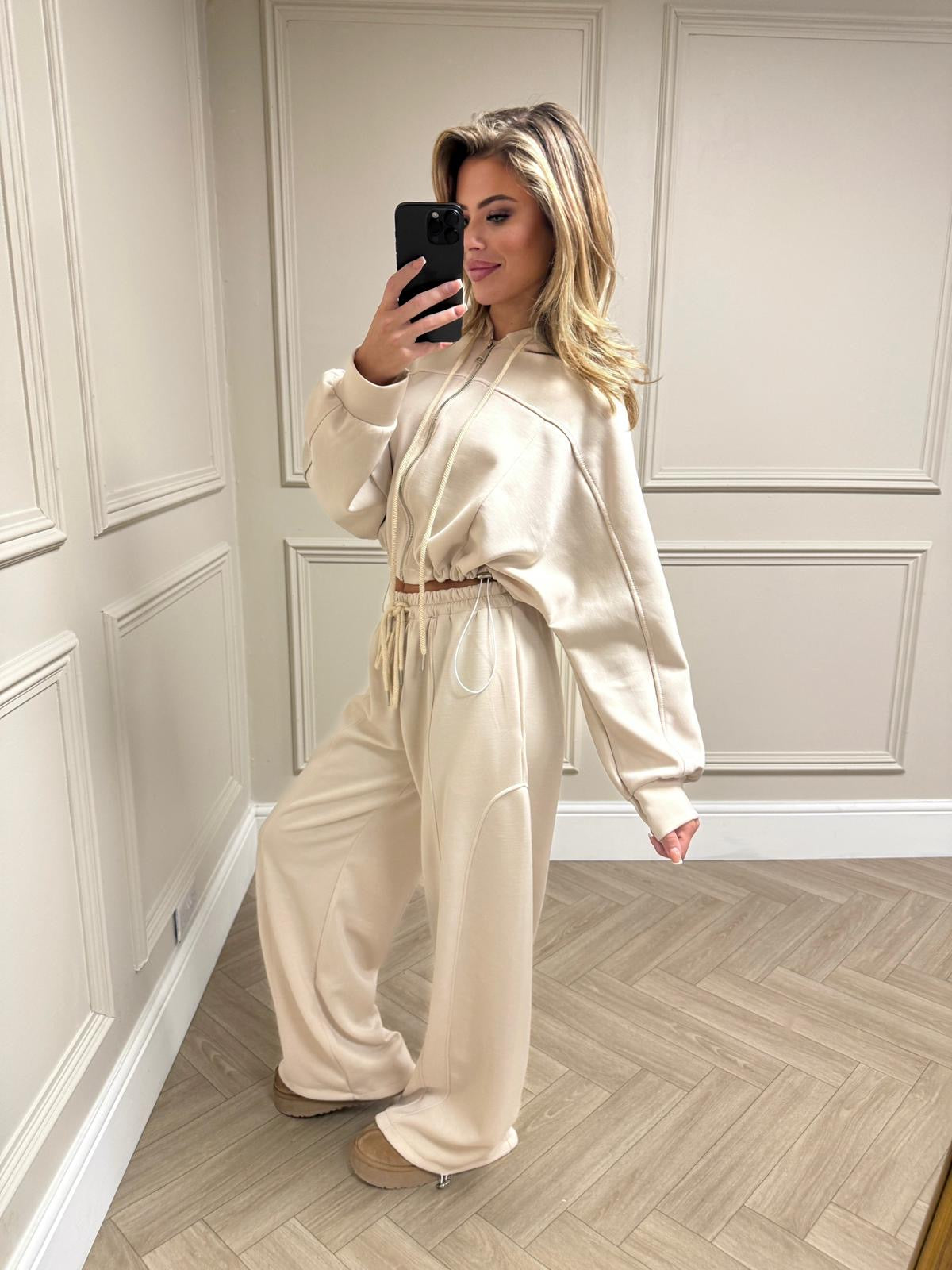 Zip jacket flare leg tracksuit - cream