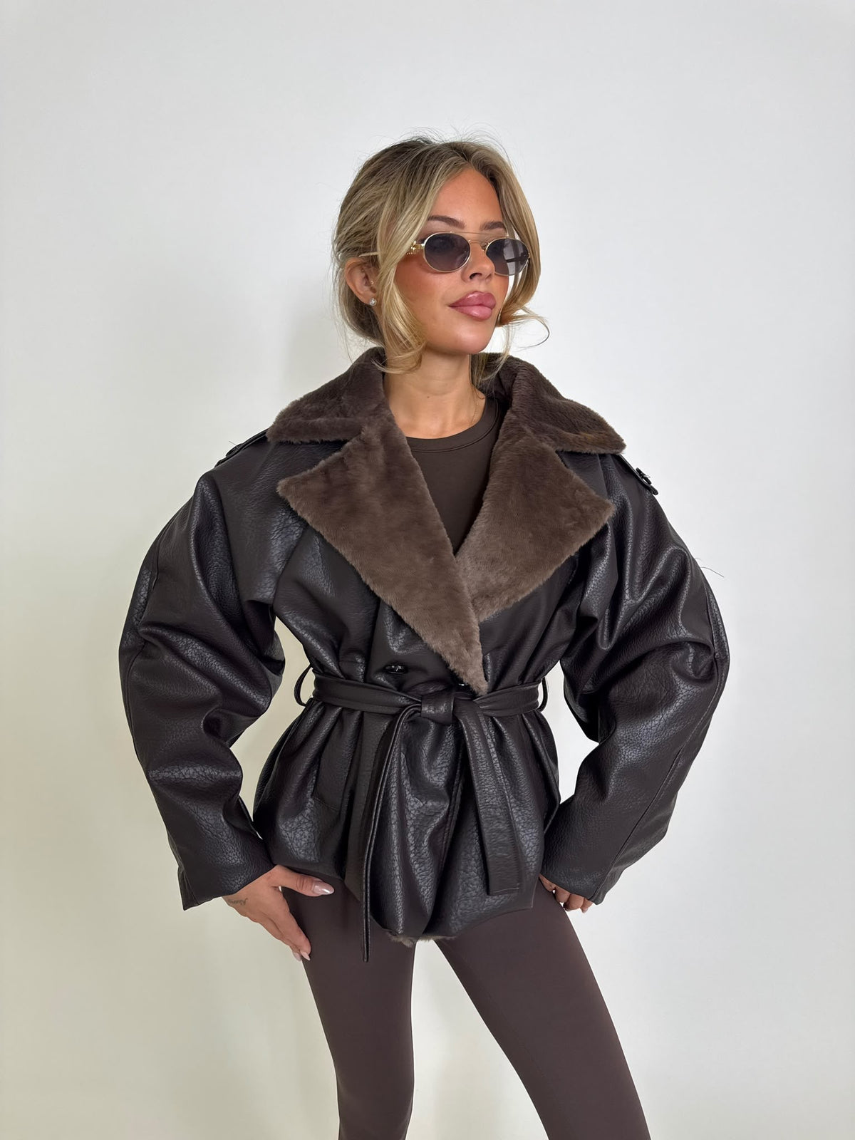 Faux leather with fur jacket - chocolate