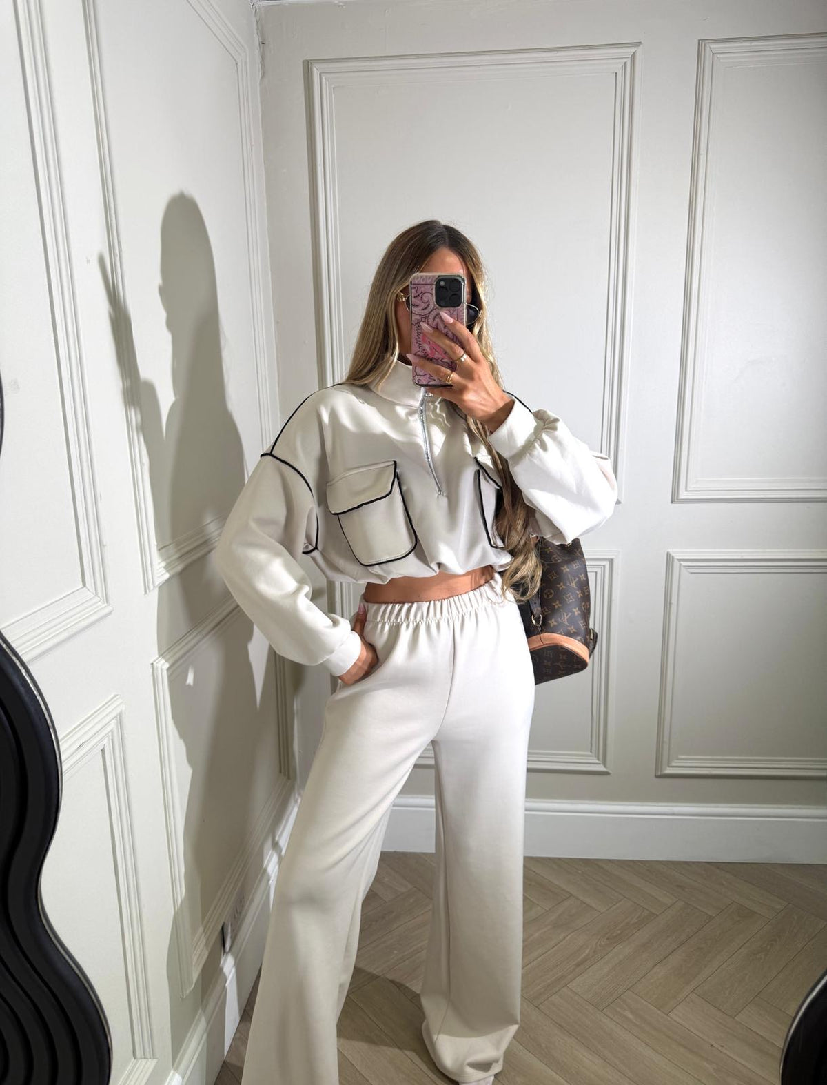 Contrast pocket tracksuit - beige