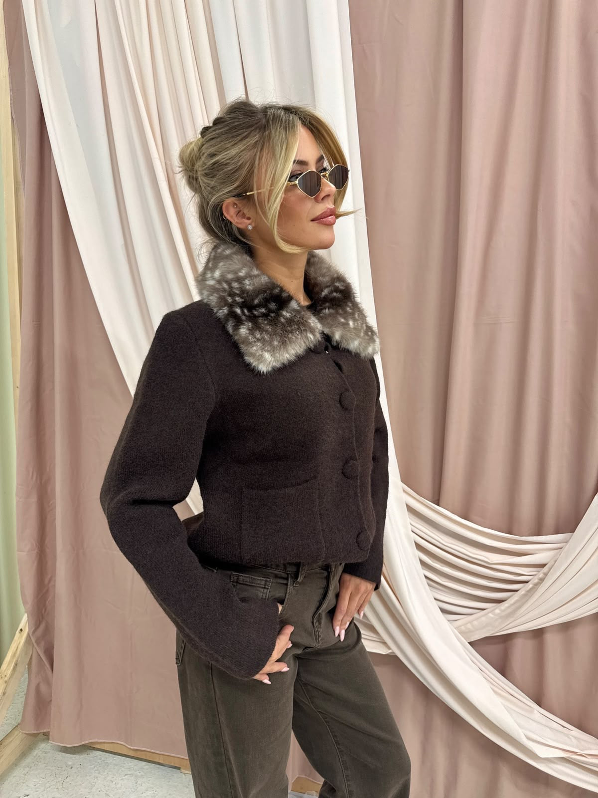 Knitted jacket with Bambi collar - chocolate