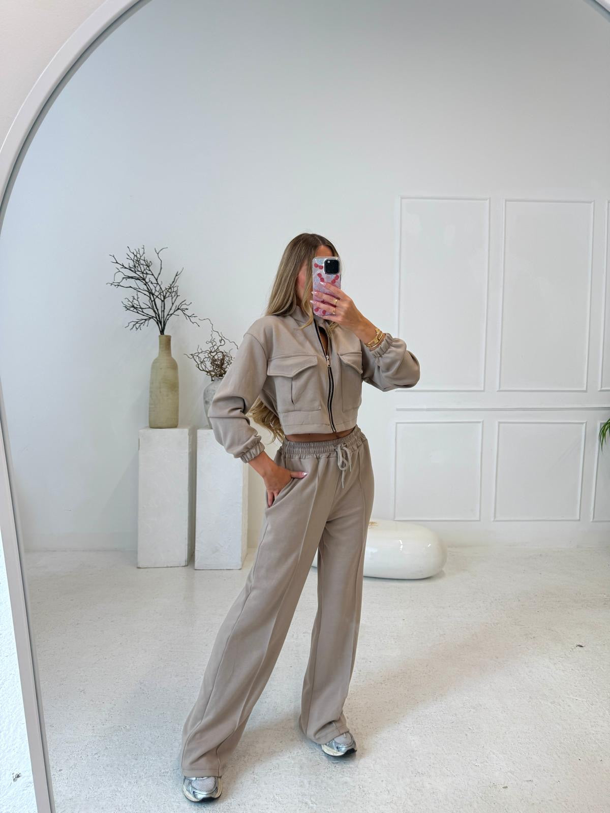 Gold zip pocket tracksuit - taupe