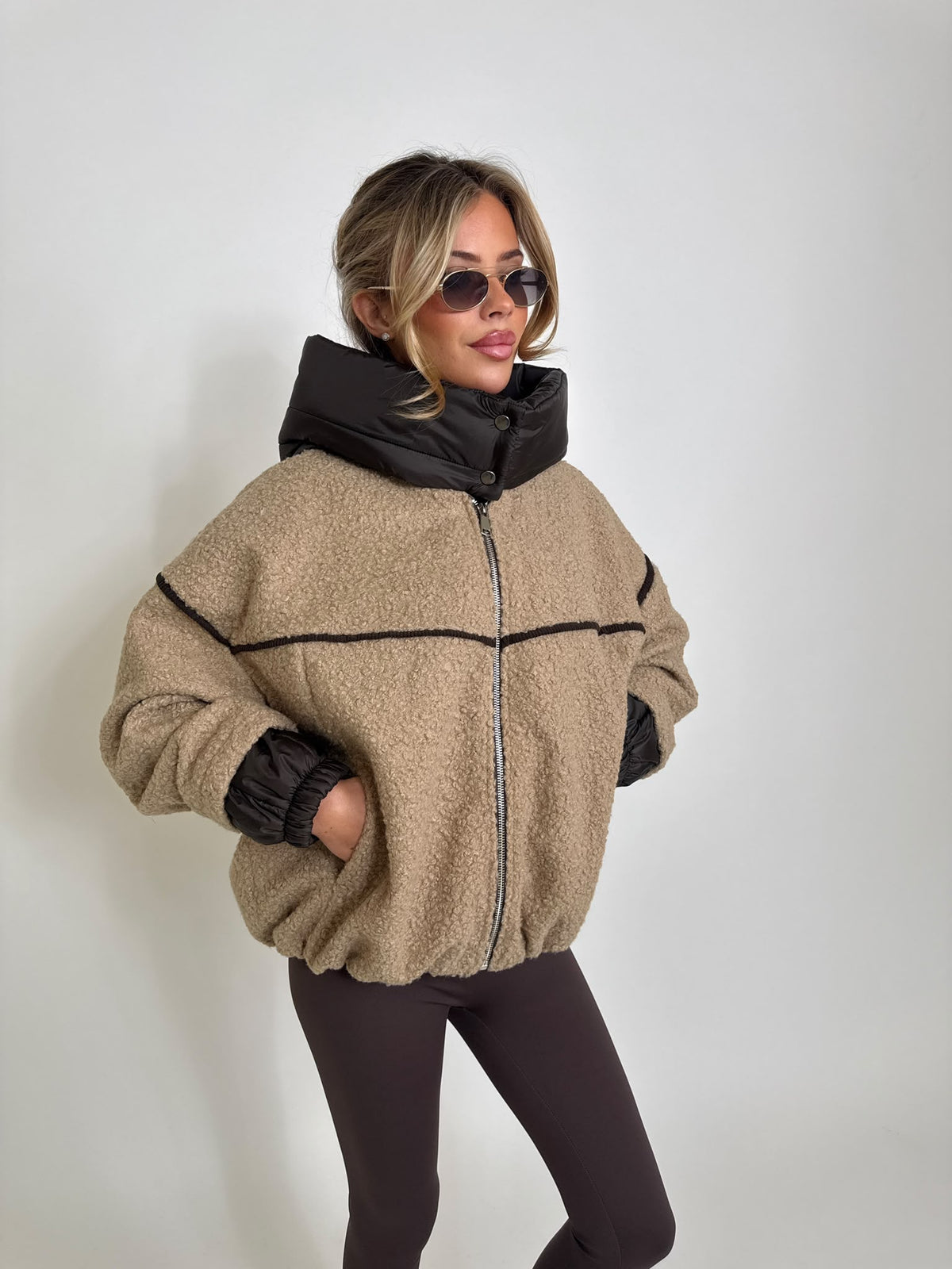 Borg hood jacket - beige