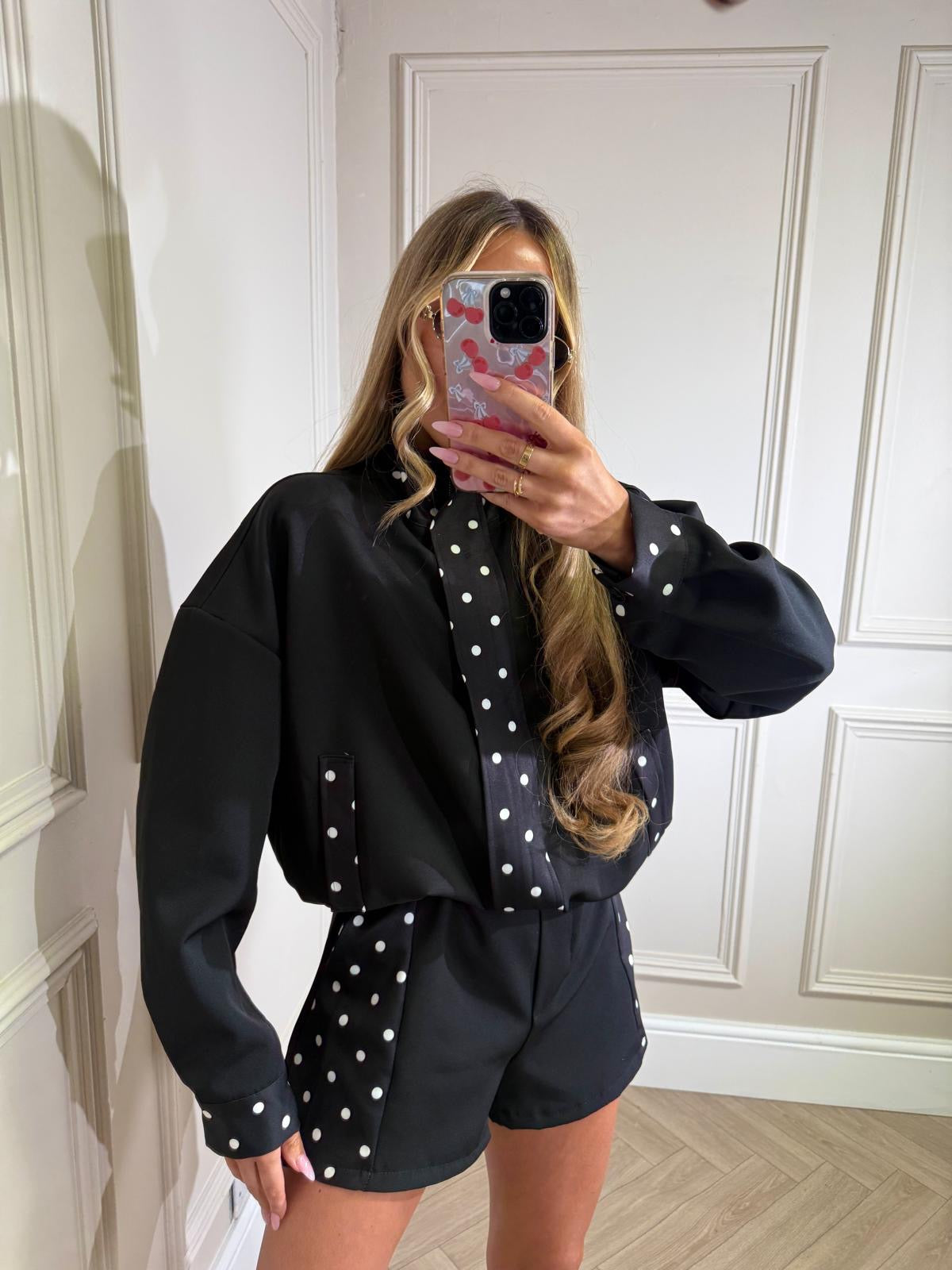 Short co-ord with dots - black