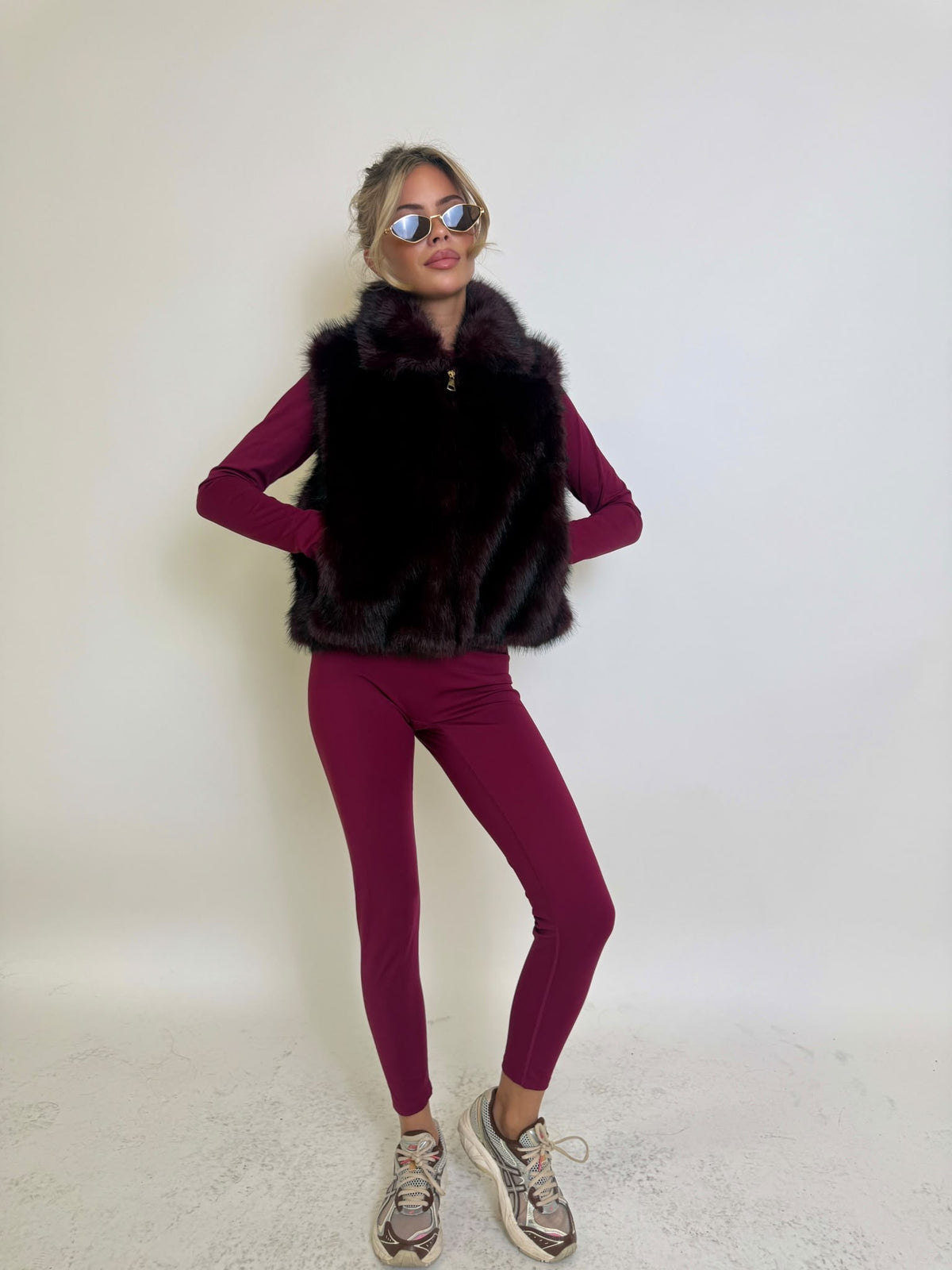 Faux fur gilet - wine
