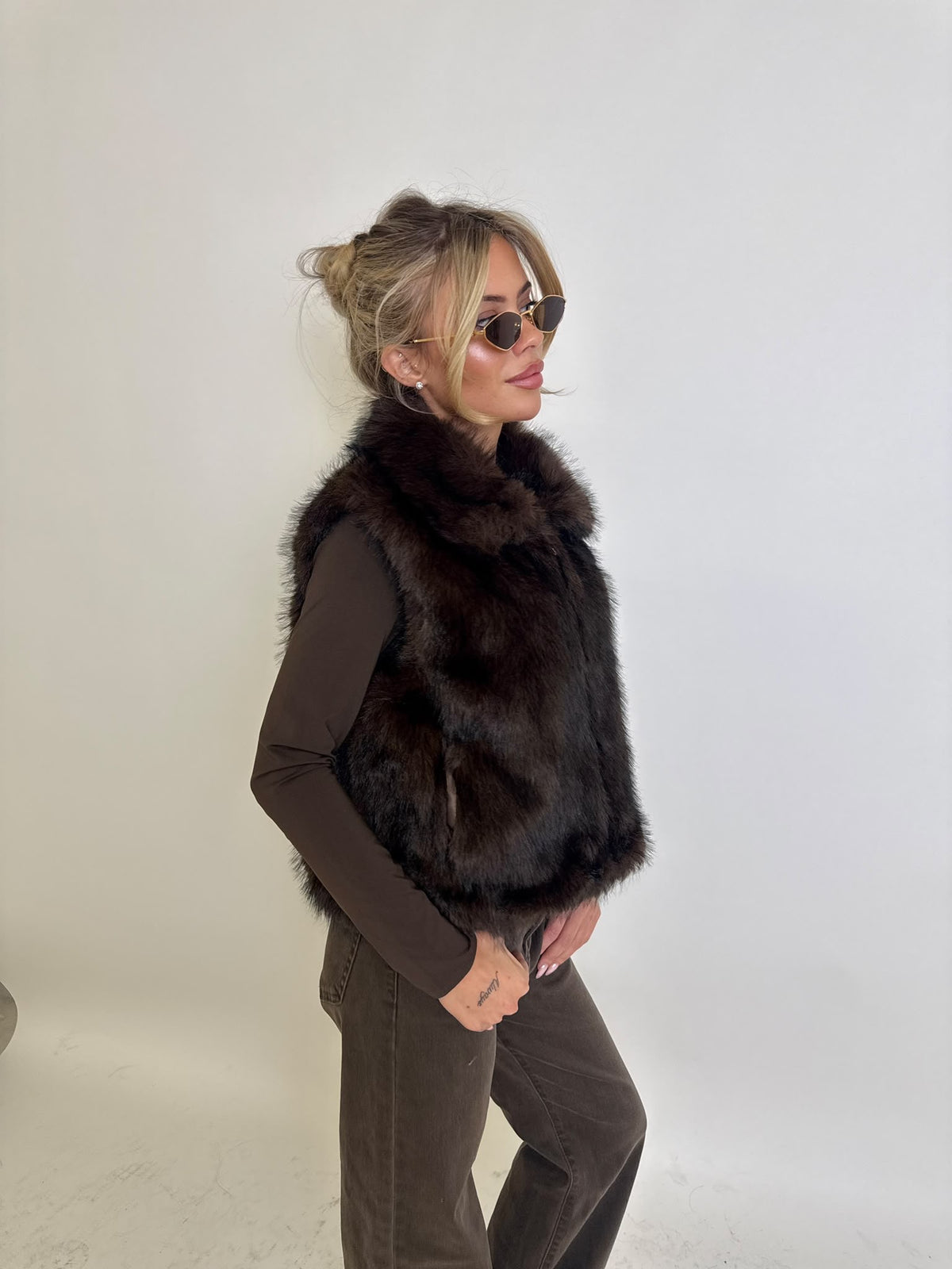Faux fur gilet - brown