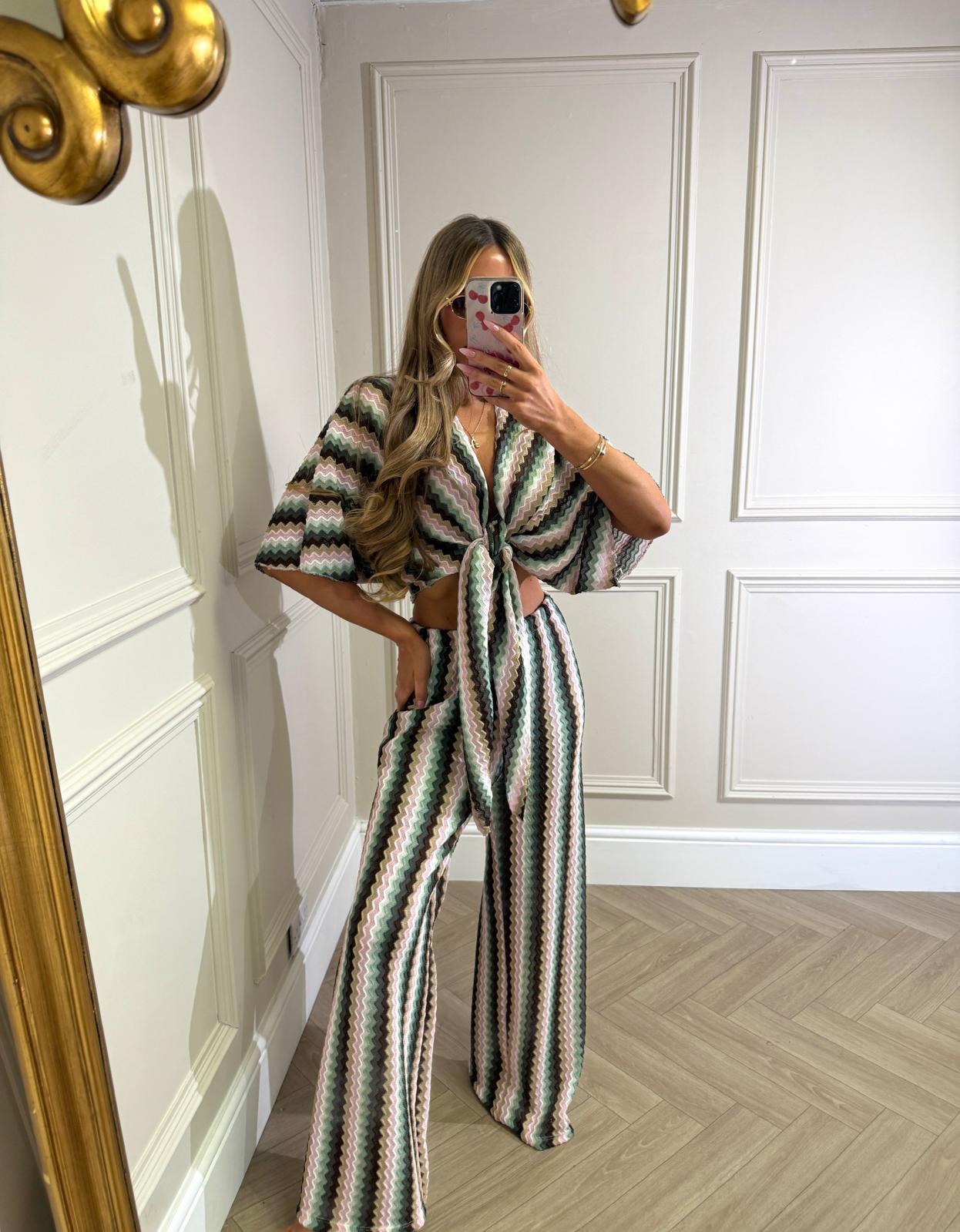 Zig zag knit two piece - green
