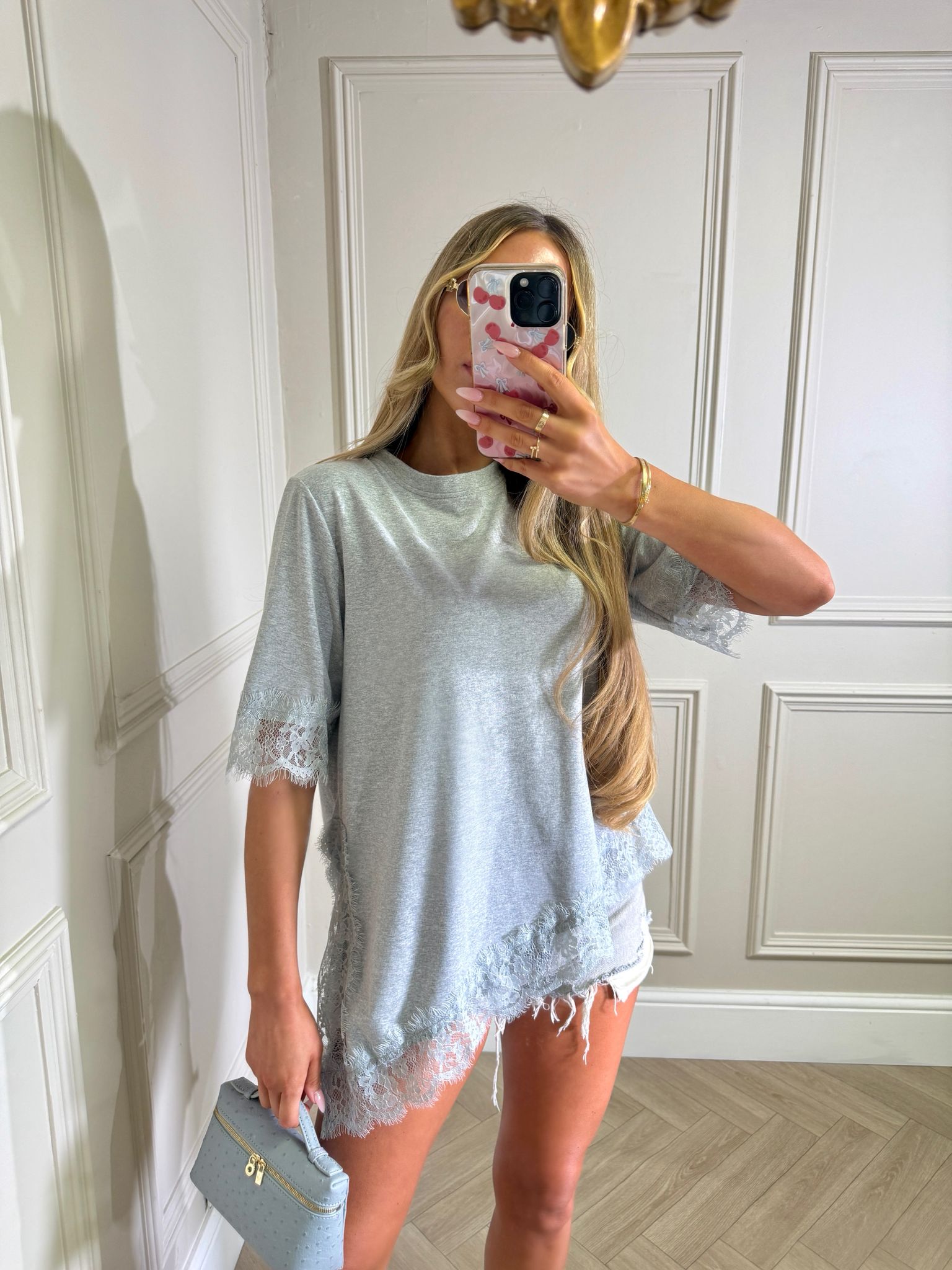 Lace asymmetric Tshirt - grey