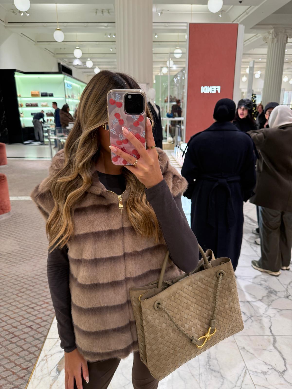 Luxury faux fur gilet - espresso