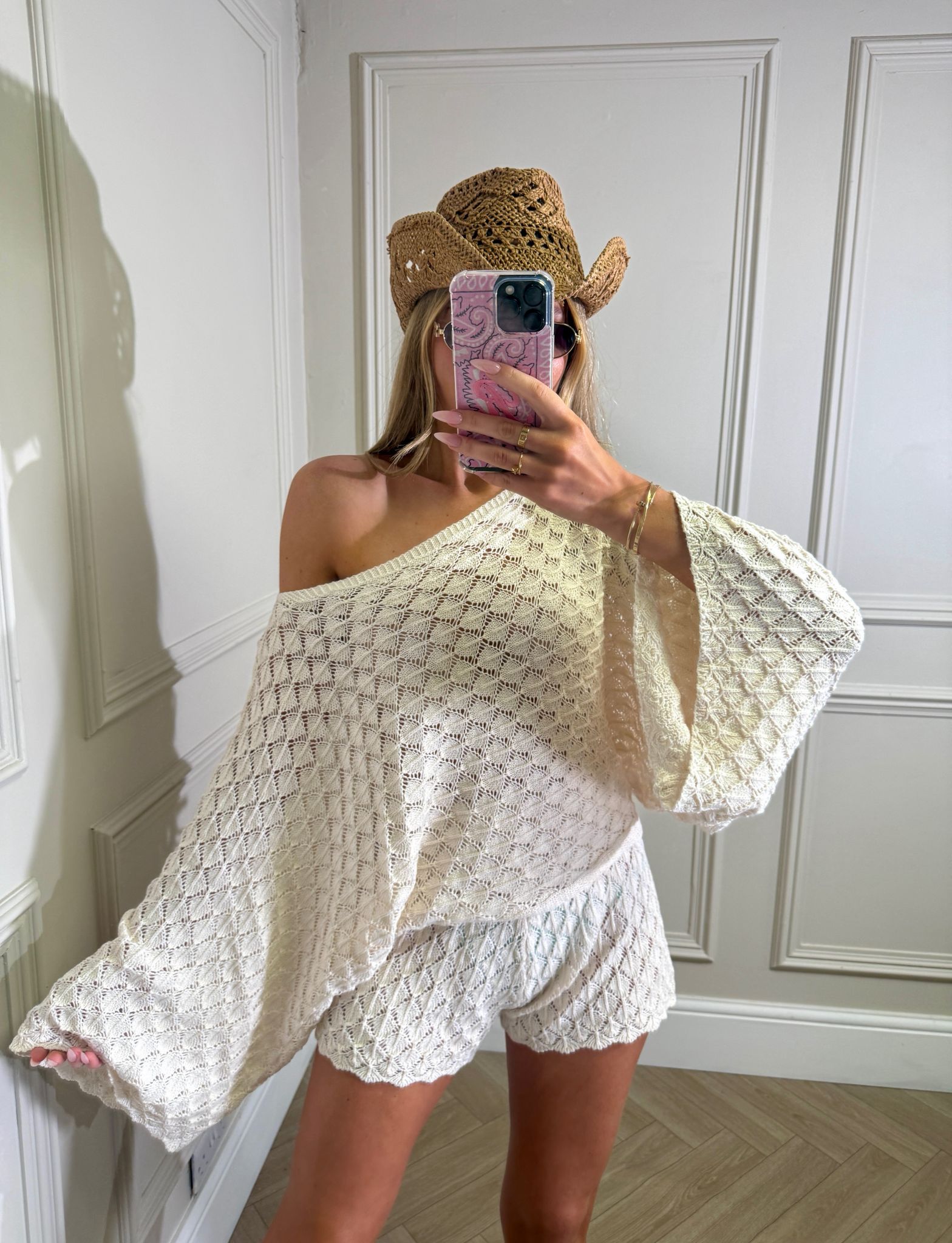 Off shoulder crochet co-ord - cream
