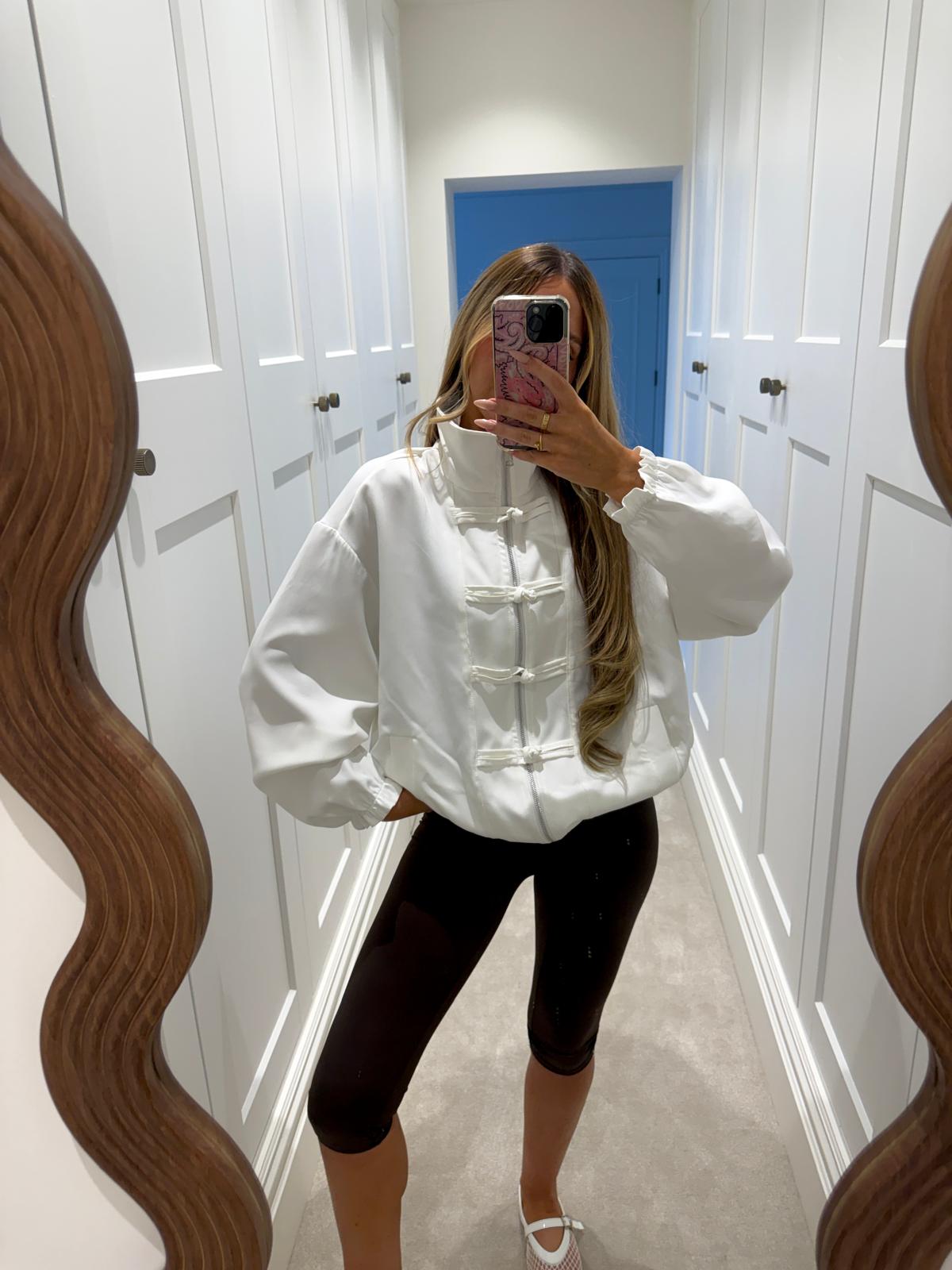 Bow light weight jacket - white