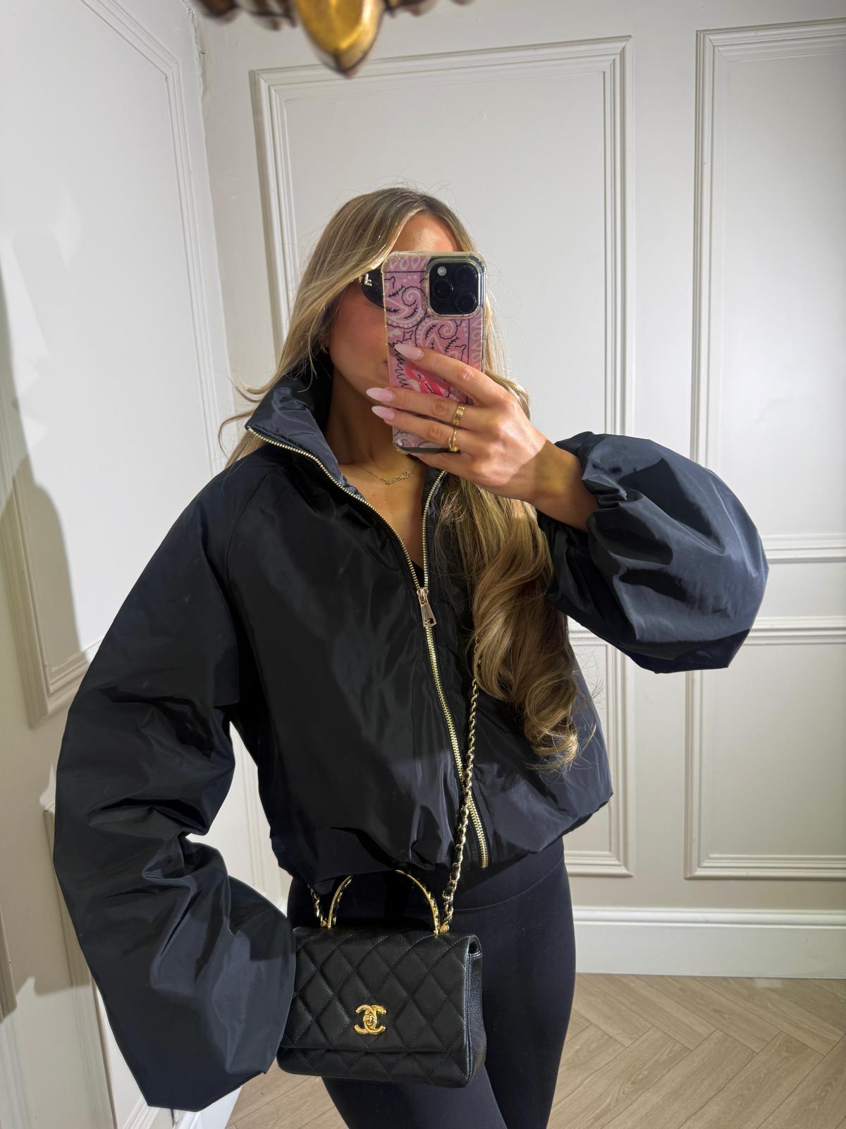 Gold zip jacket - black