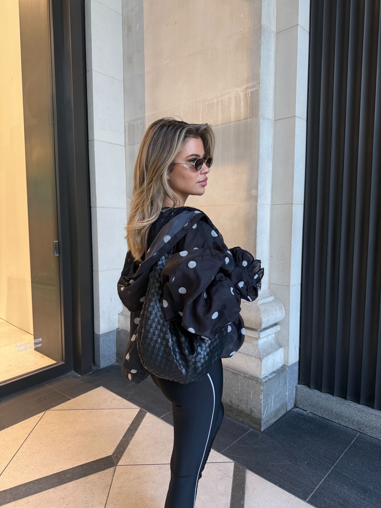 Dot zip up jacket - black