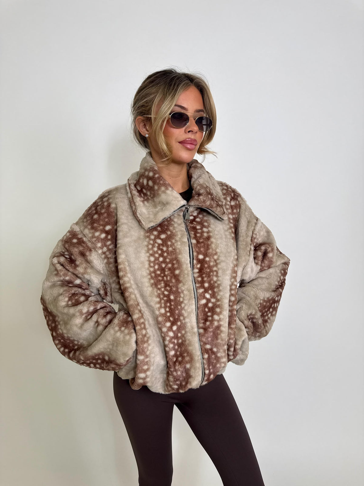 Animal print bomber jacket - beige