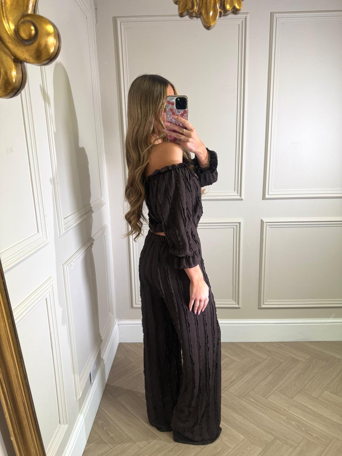 Crinkle off shoulder set - brown