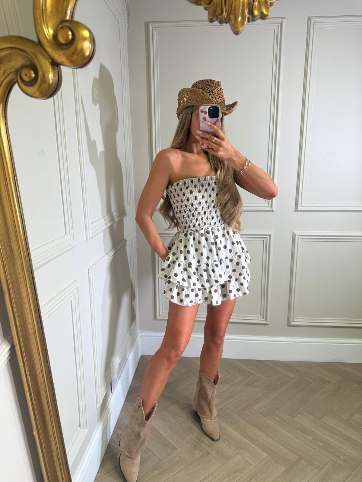 Polkadot playsuit - beige