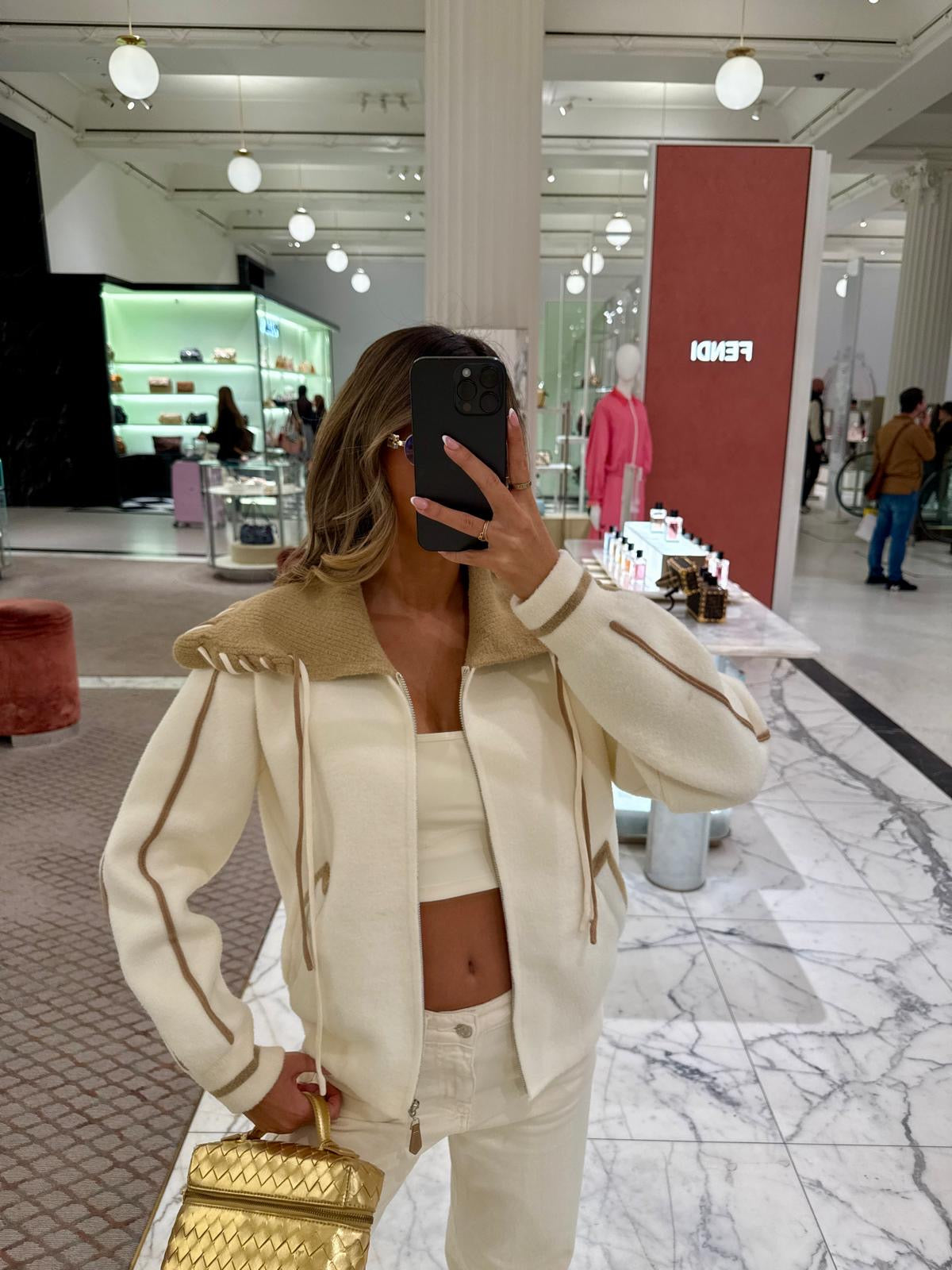 Knit hood jacket with beige