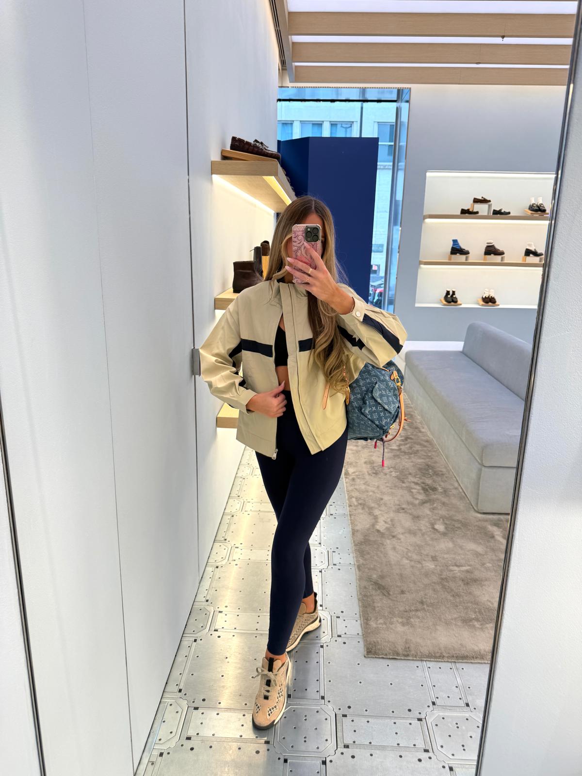 Saint Jacket - Beige with navy