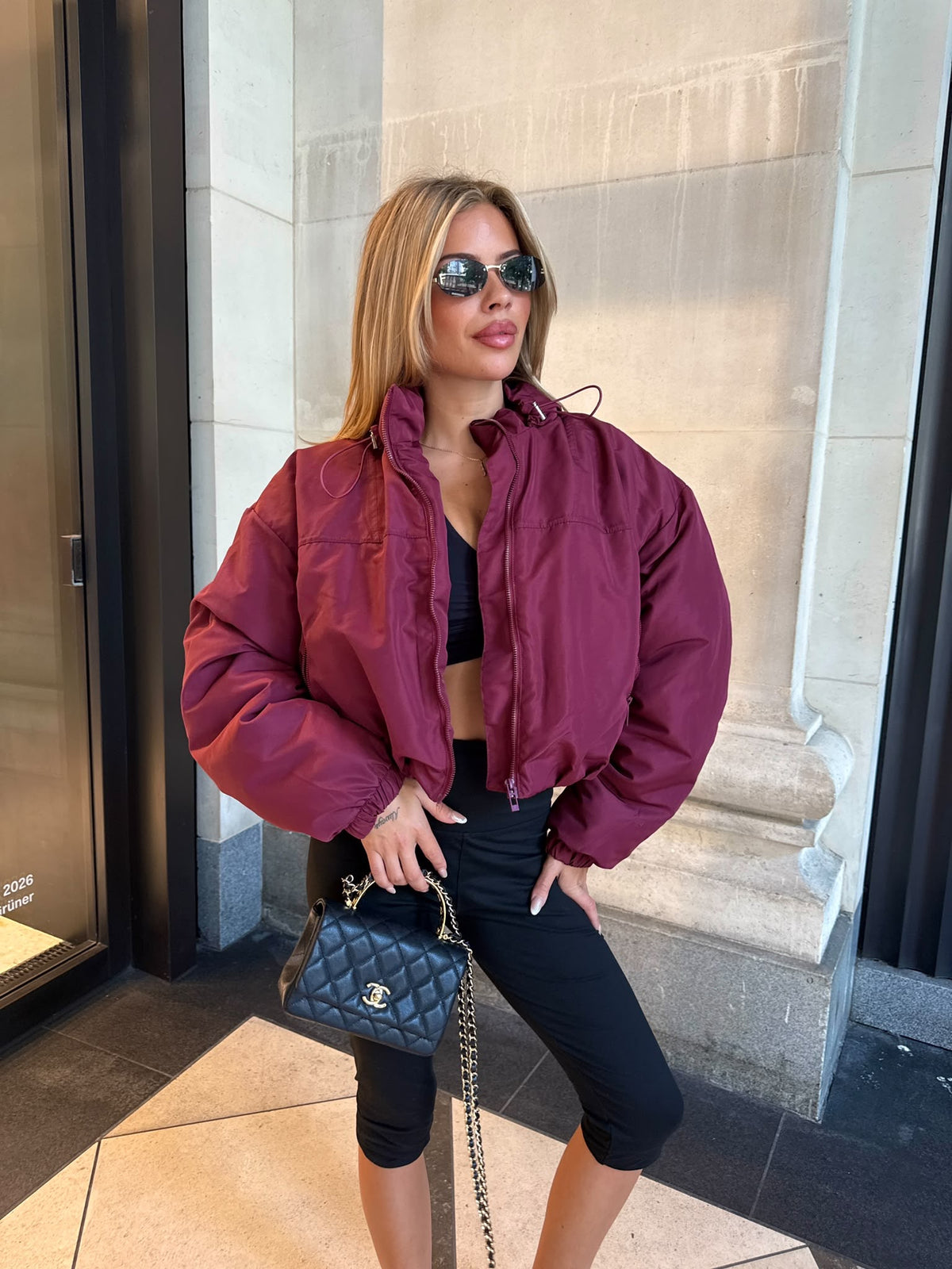 Hood crop jacket - burgundy