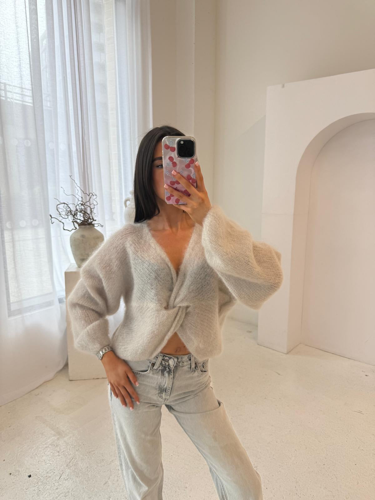 Knit tie over jumper - cream