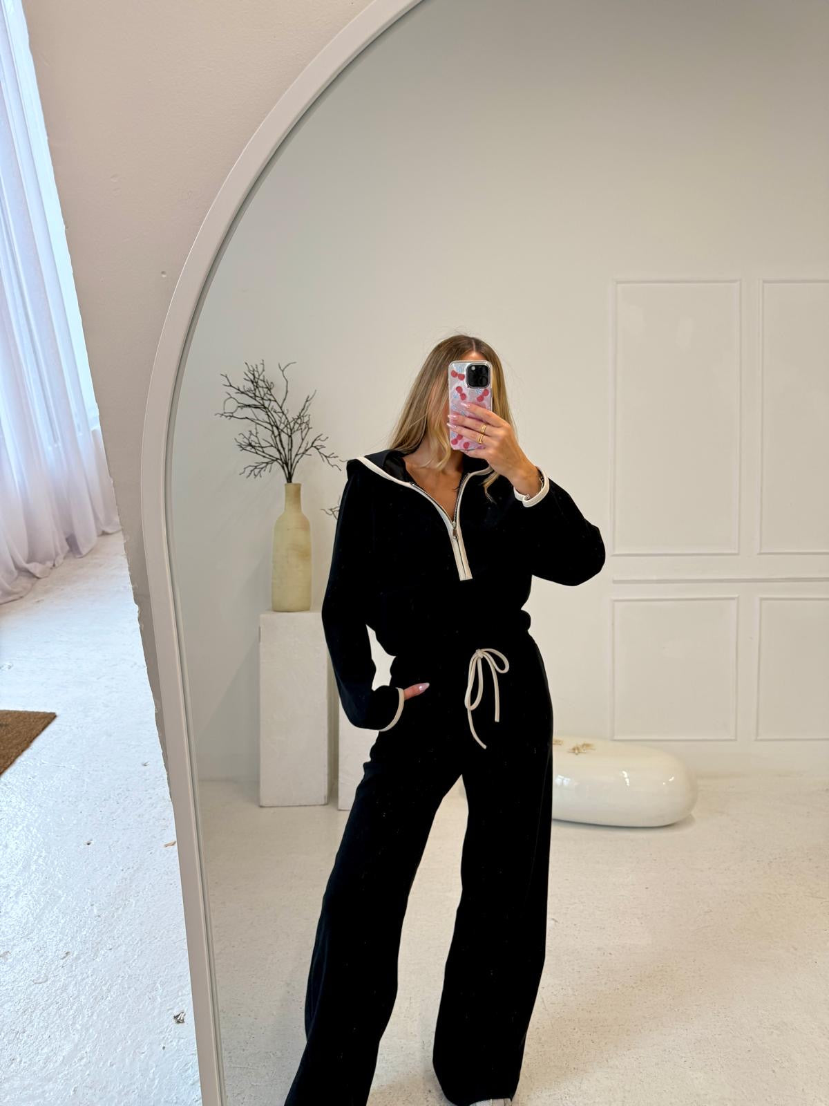 Half zip contrast tracksuit - black