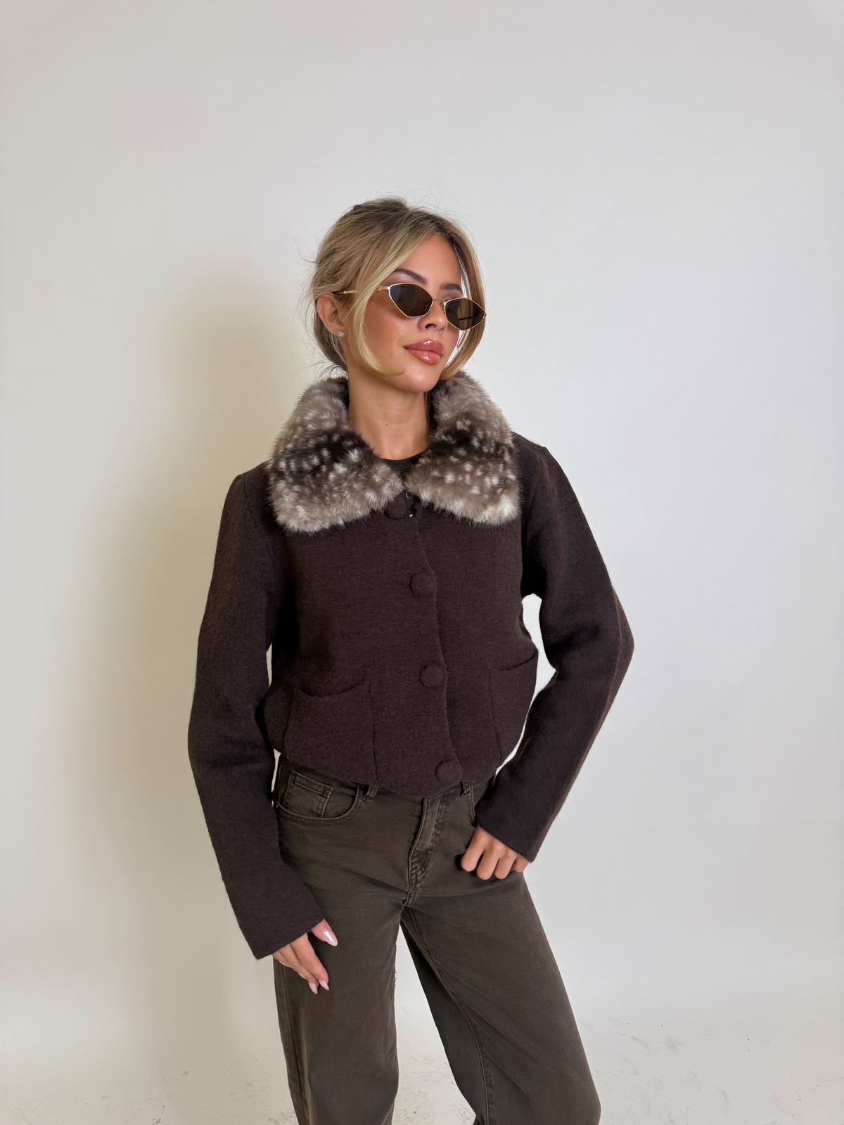 Knitted jacket with Bambi collar - chocolate