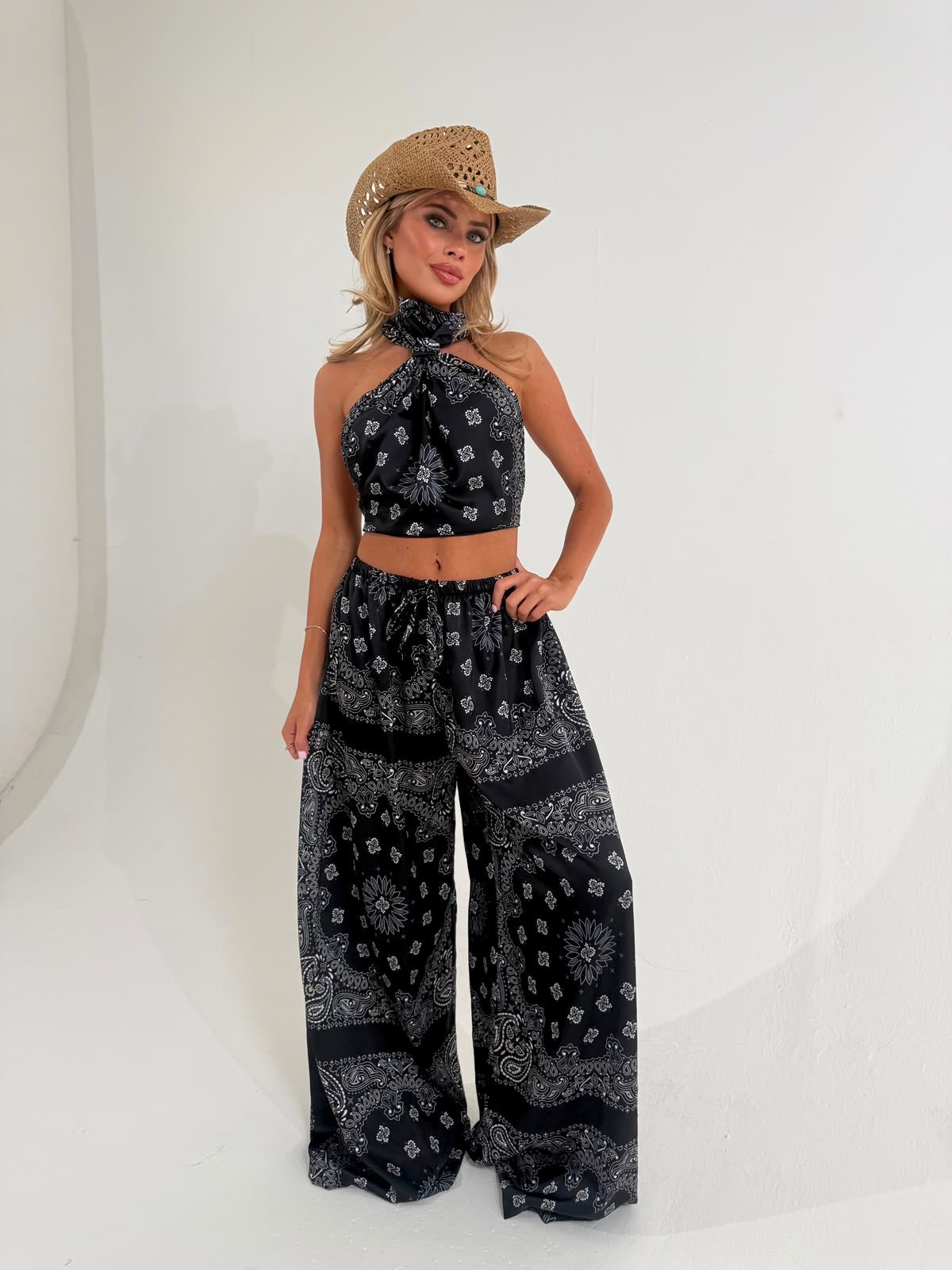 Bandana halter neck trouser set - black