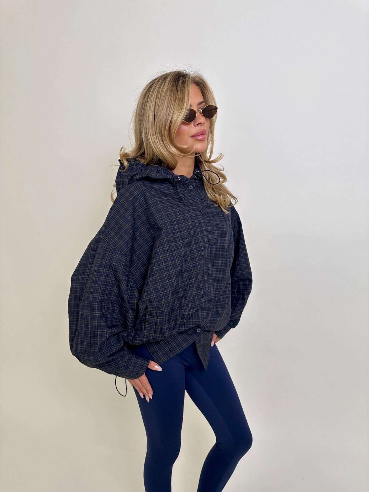 Check hood light jacket - navy