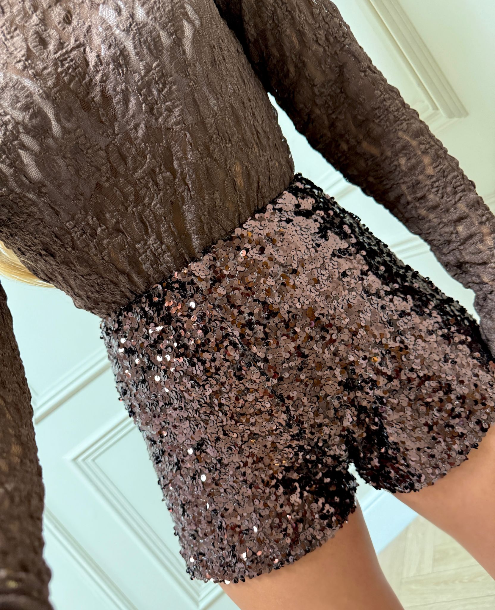 Sequin shorts - brown