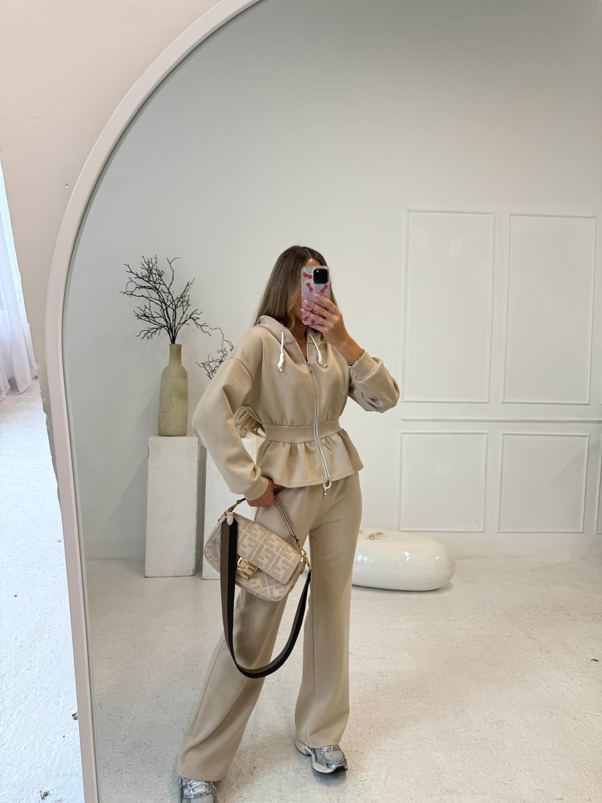 Peplum tracksuit - beige