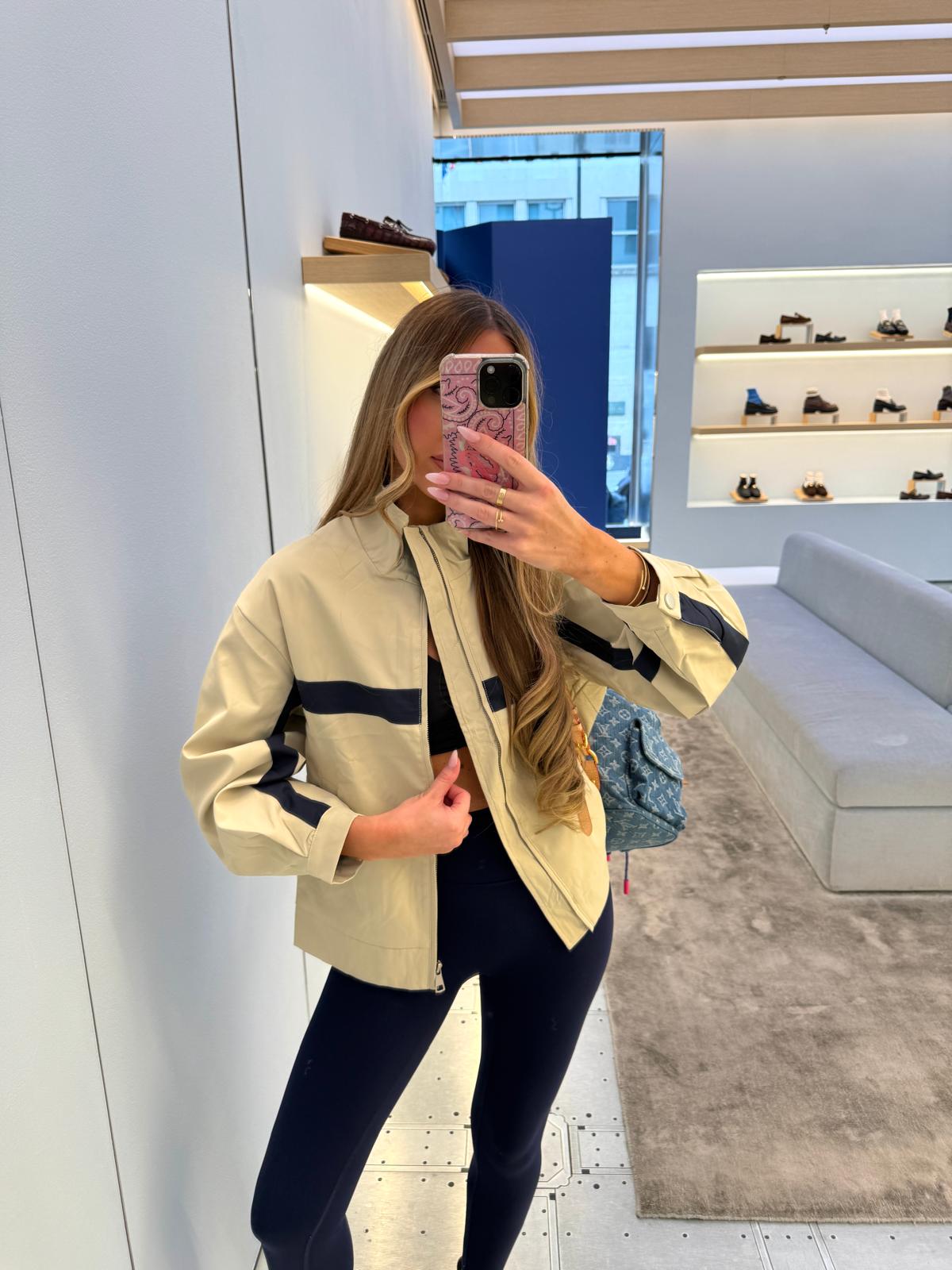 Saint Jacket - Beige with navy