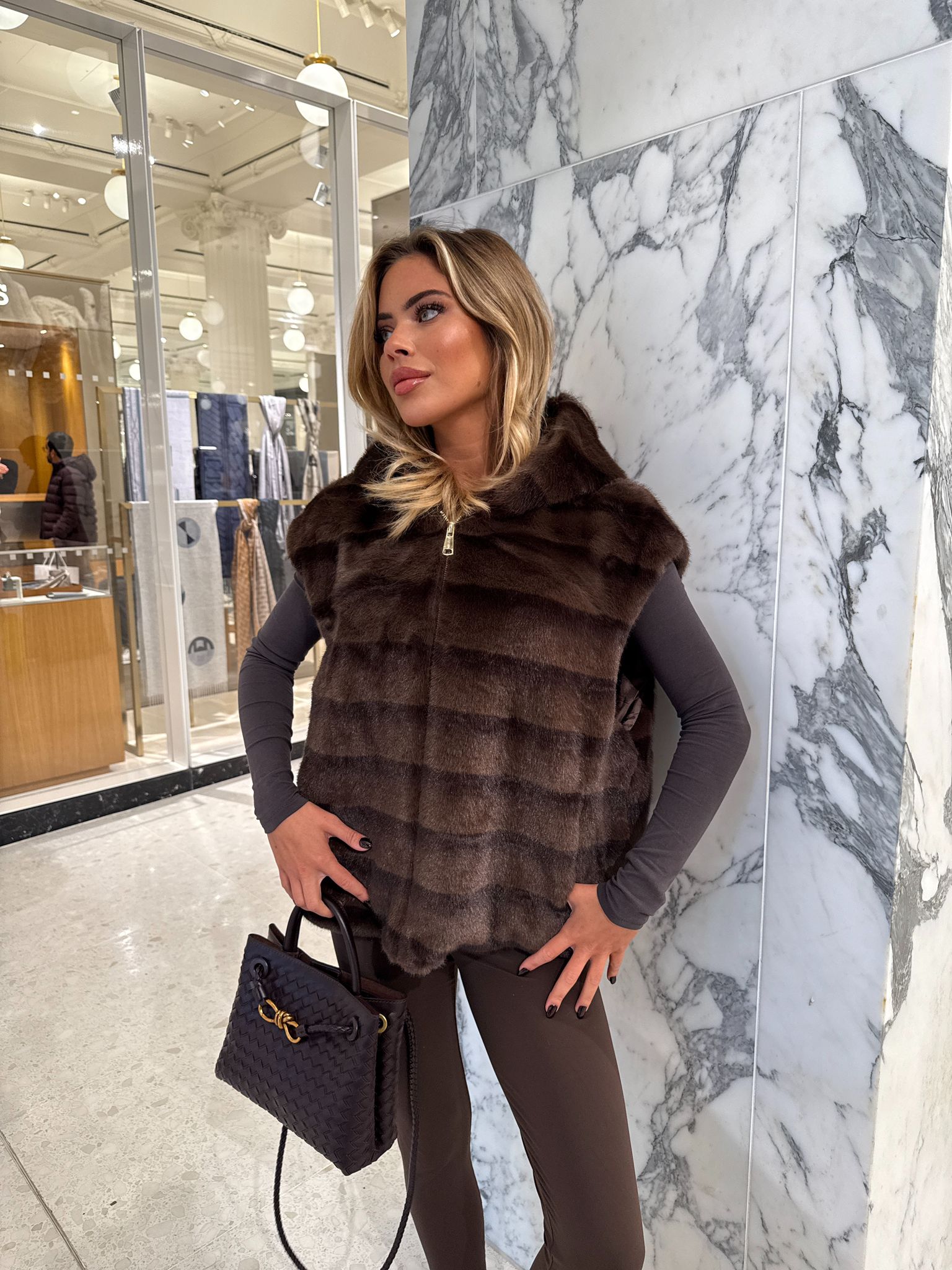 Luxury faux fur gilet - chocolate