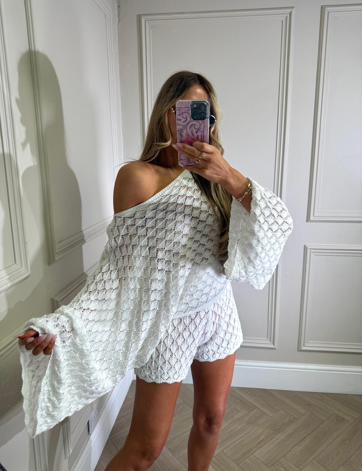 Off shoulder crochet co-ord - white