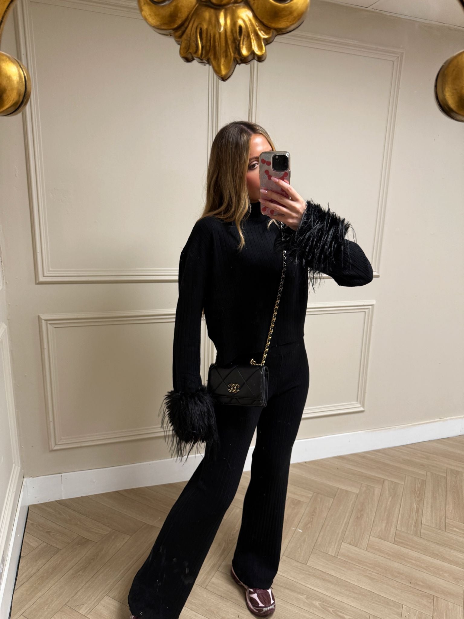 Fur cuff lounge set - black