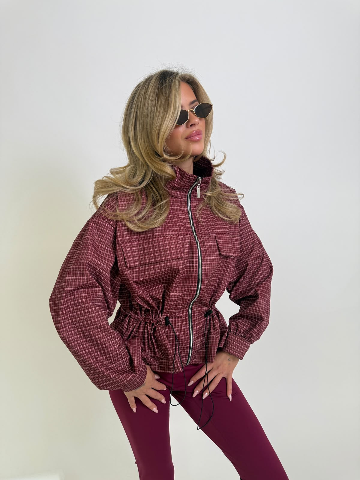 Pull in check jacket - burgundy