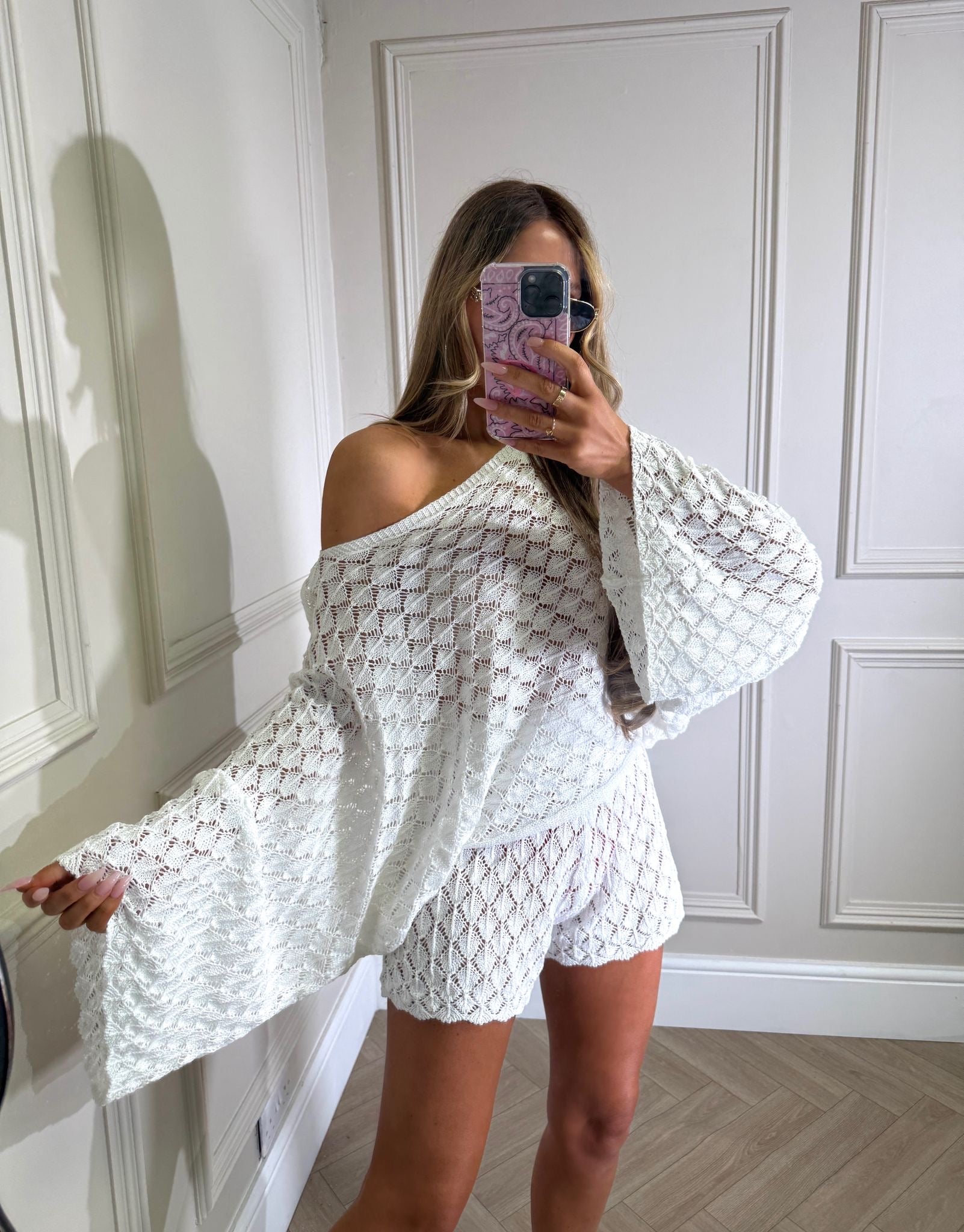 Off shoulder crochet co-ord - white