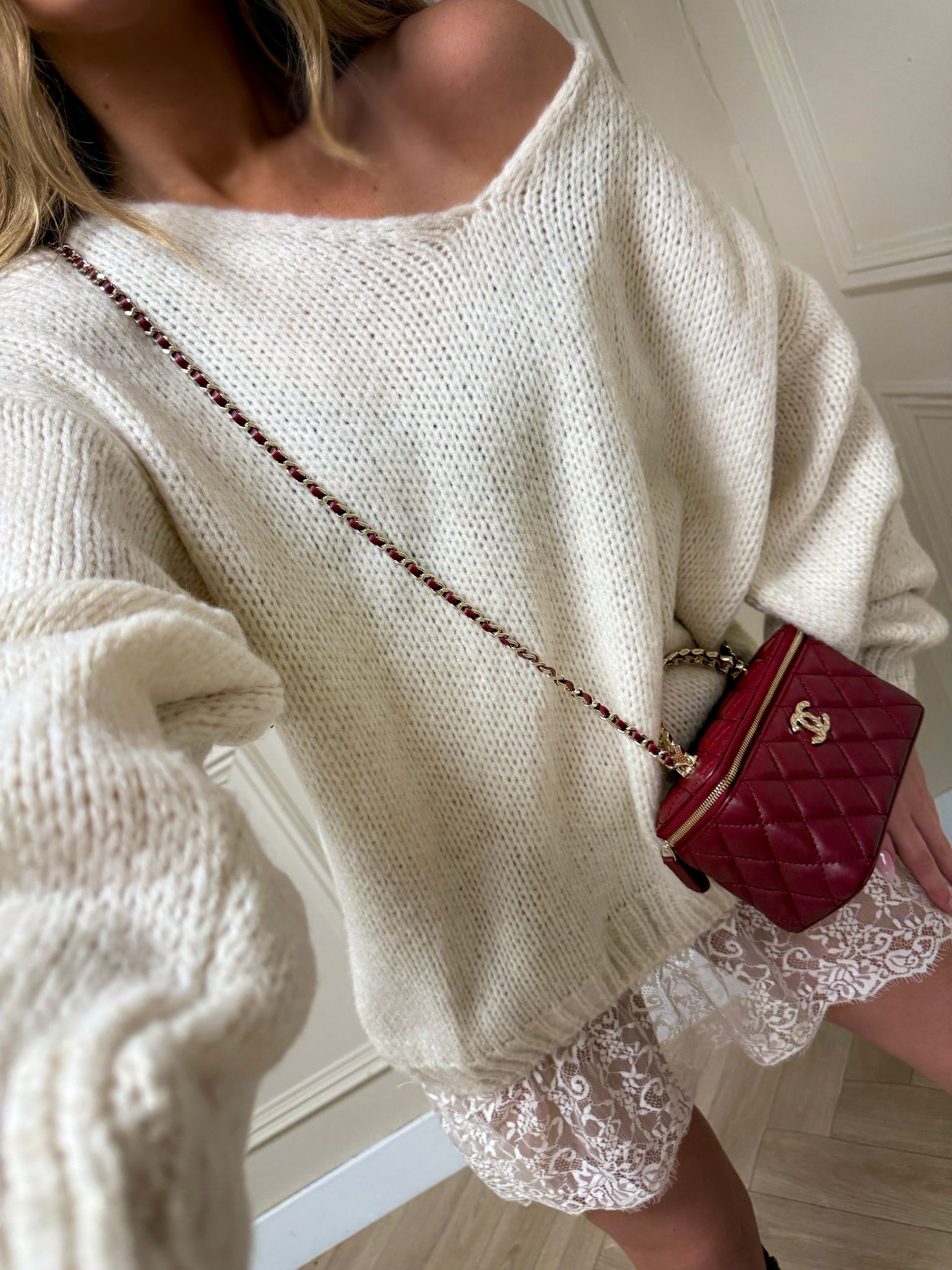 Oversized lace knit - cream