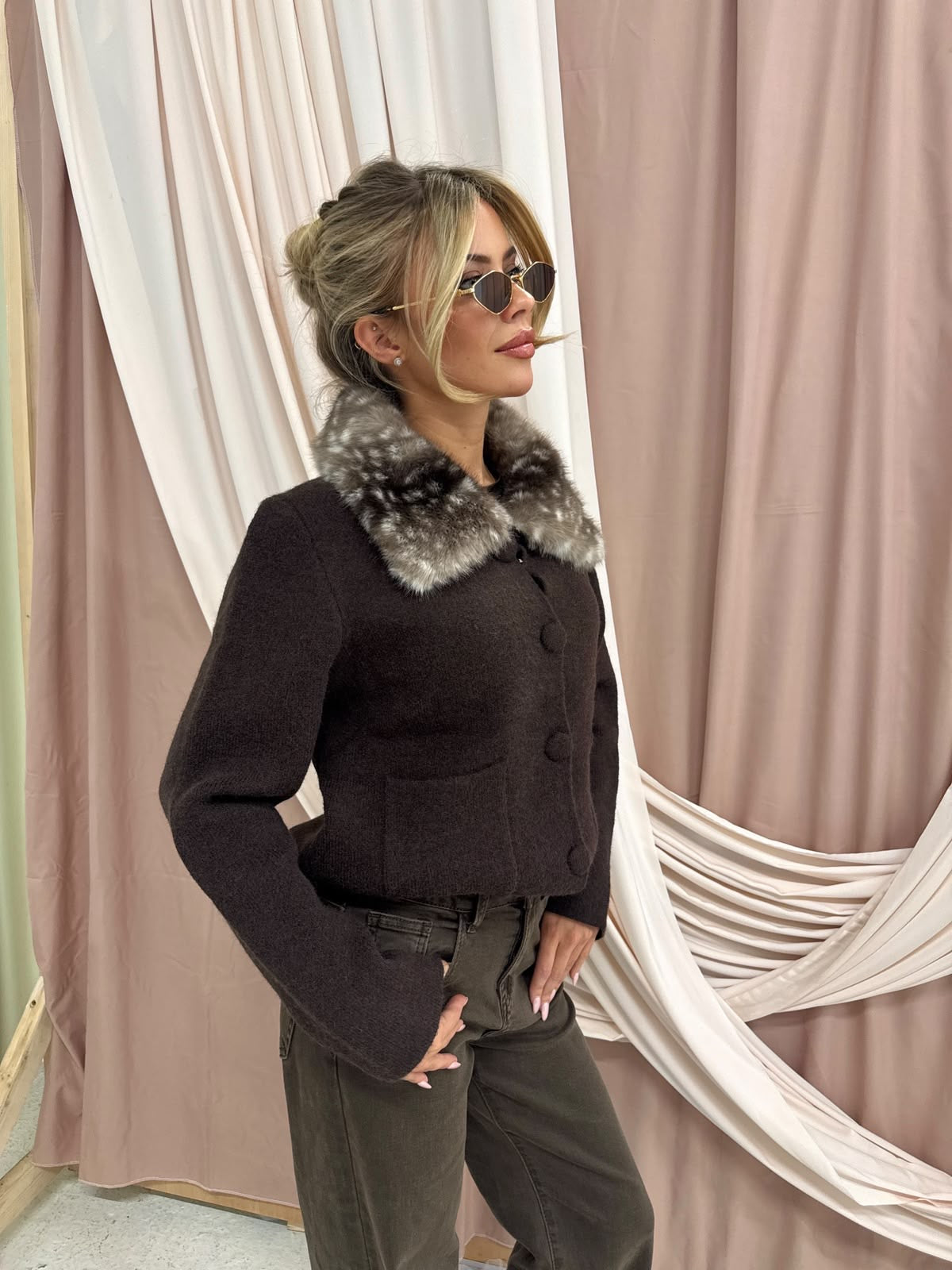 Knitted jacket with Bambi collar - chocolate