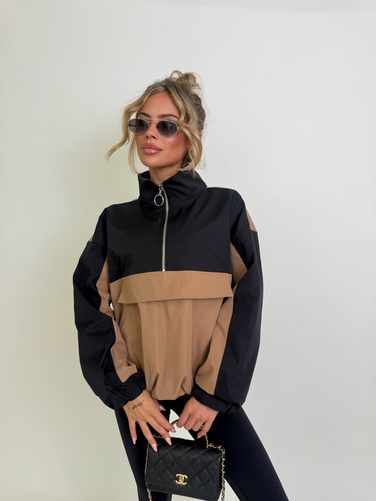 Quarter zip windbreaker - black