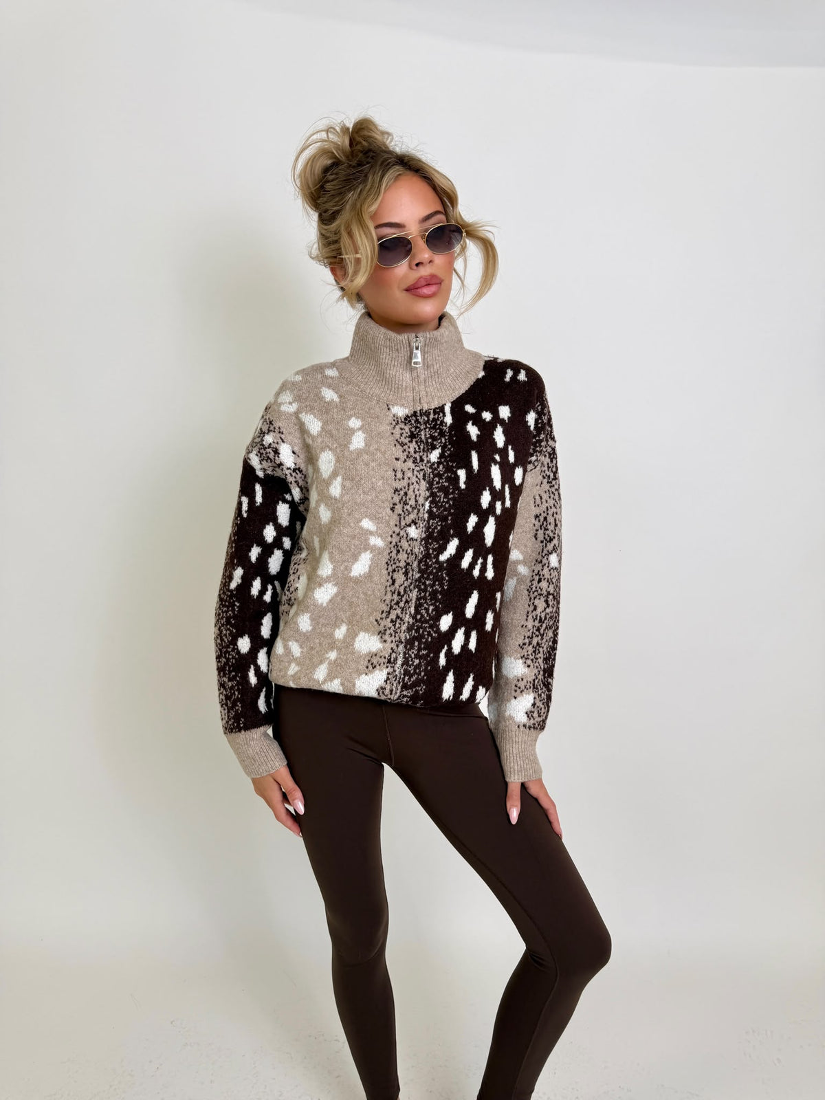 Deer print cardigan - brown