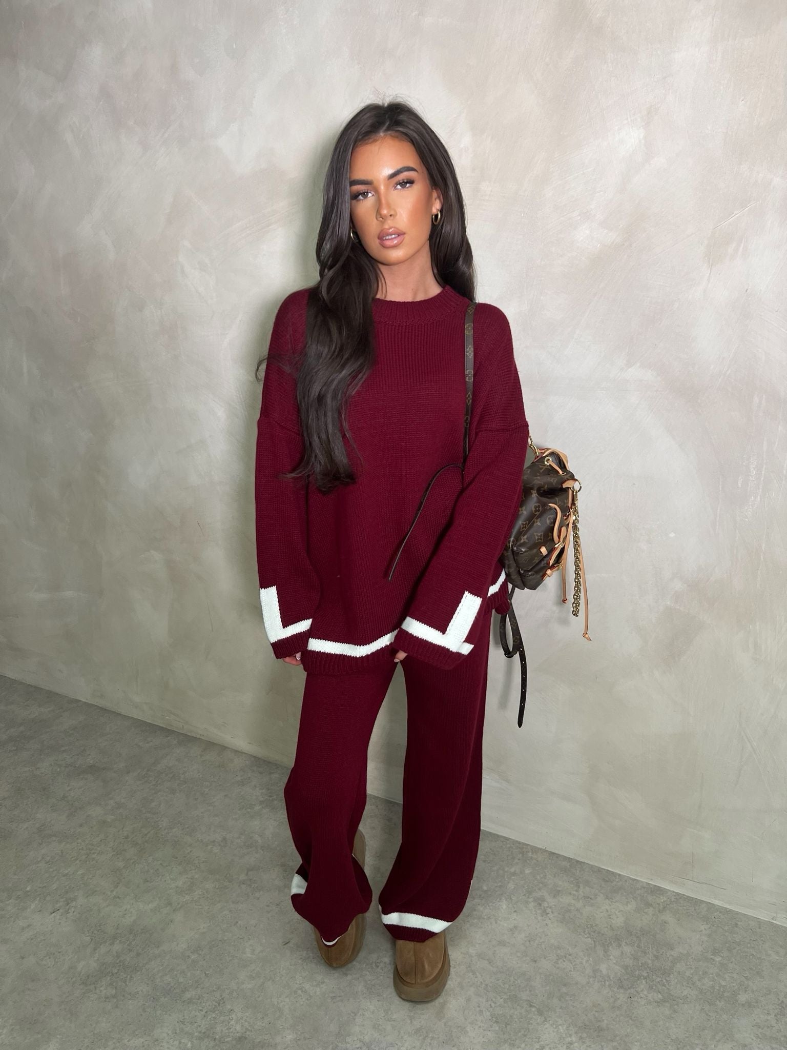 Knit loungewear with white piping - burgundy